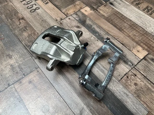 Brake caliper kit SAAB 900 Classic & 9000