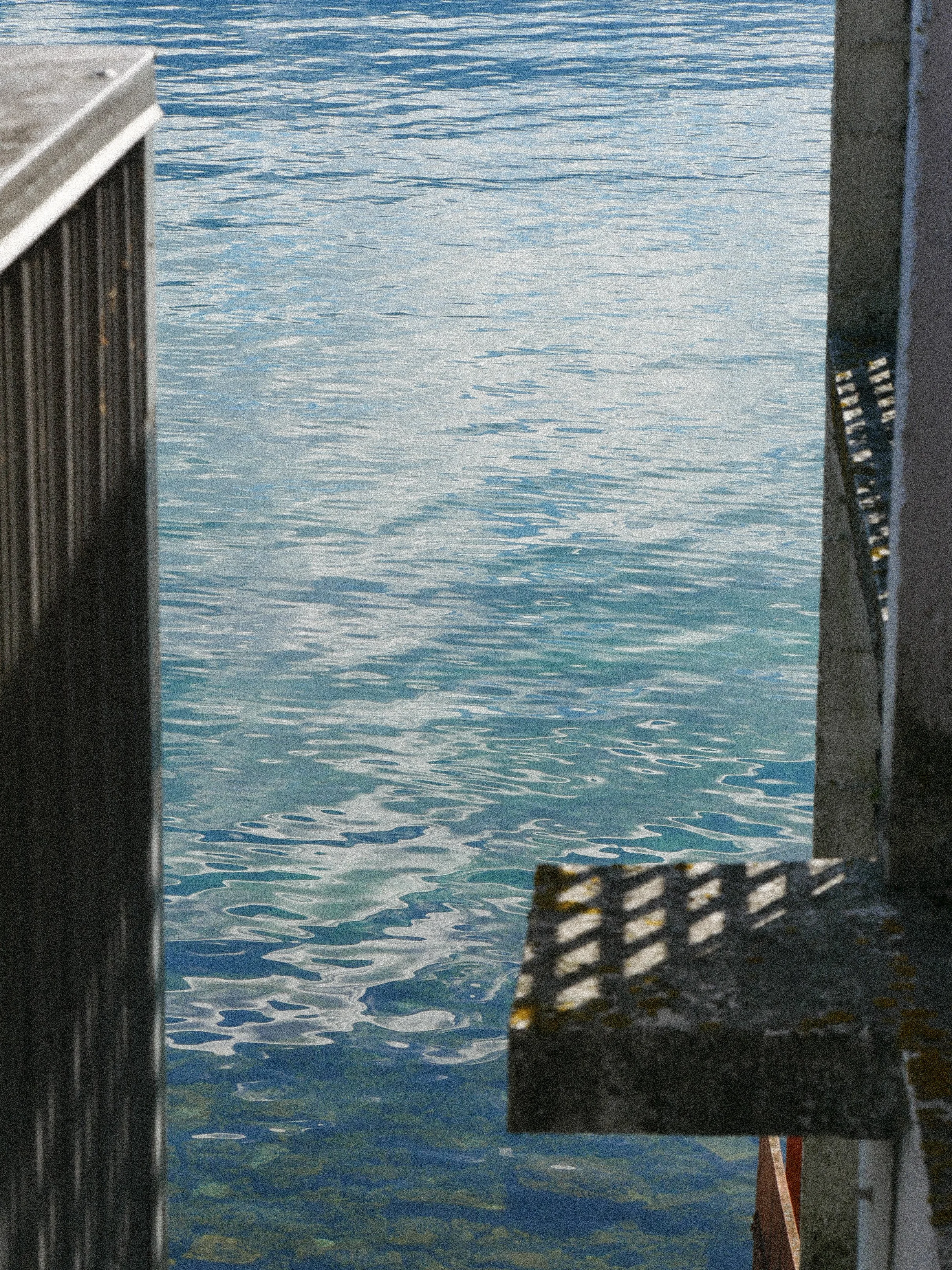 À Annecy, un projet immobilier ne se résume pas à un bien. C'est aussi un environnement, une lumière, un quartier et un mode de vie. La Pièce accompagne chaque recherche avec cette conviction.