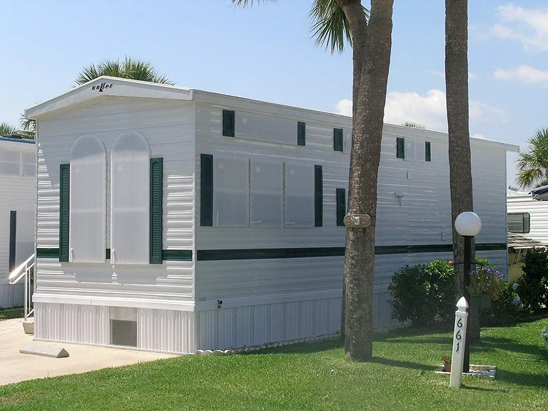 Storm-Stoppers-on-a-mobile-home-2006.jpg
