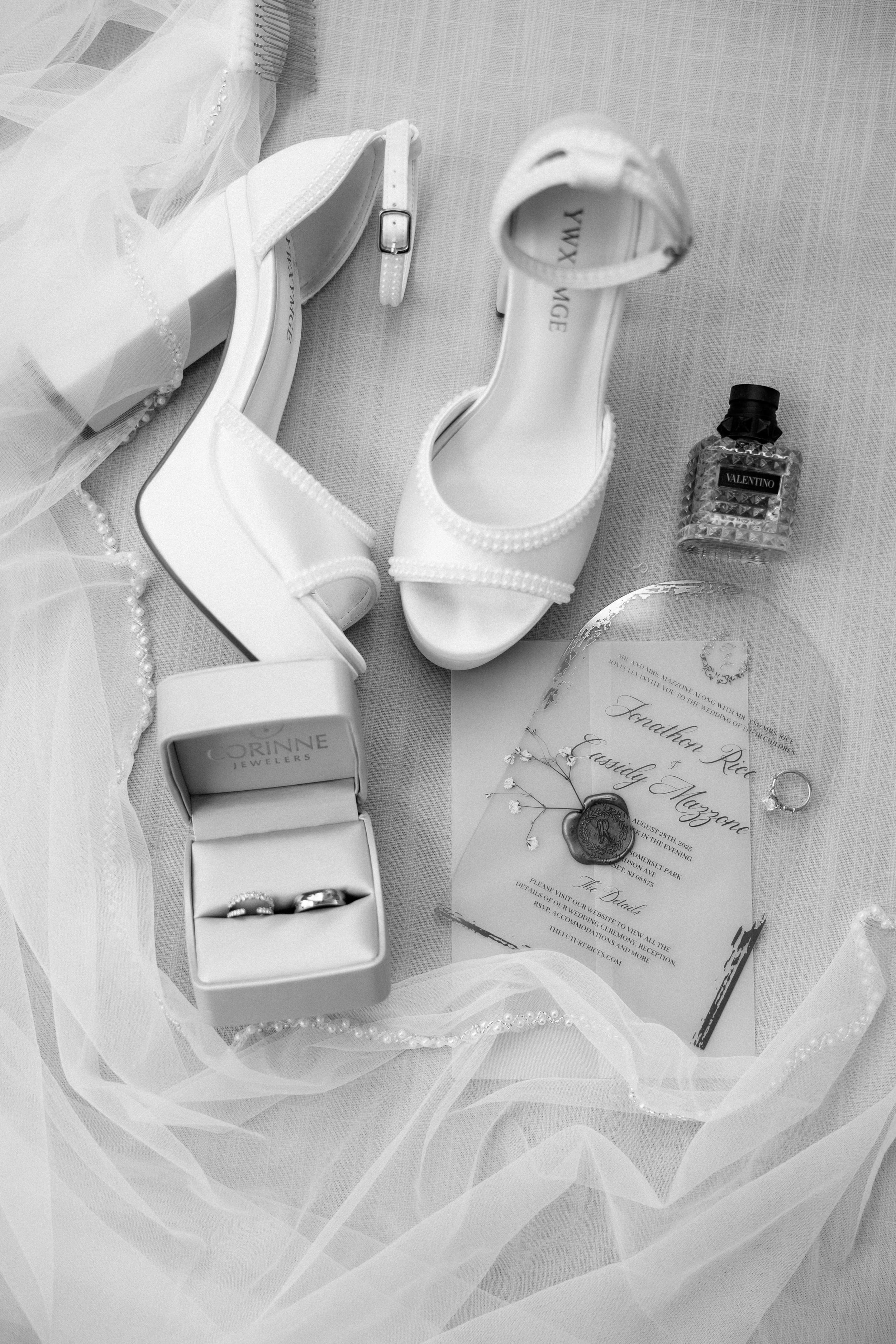 001. Cassidy and Jonathon by 2 Eyes Studio - 0001-2.jpg