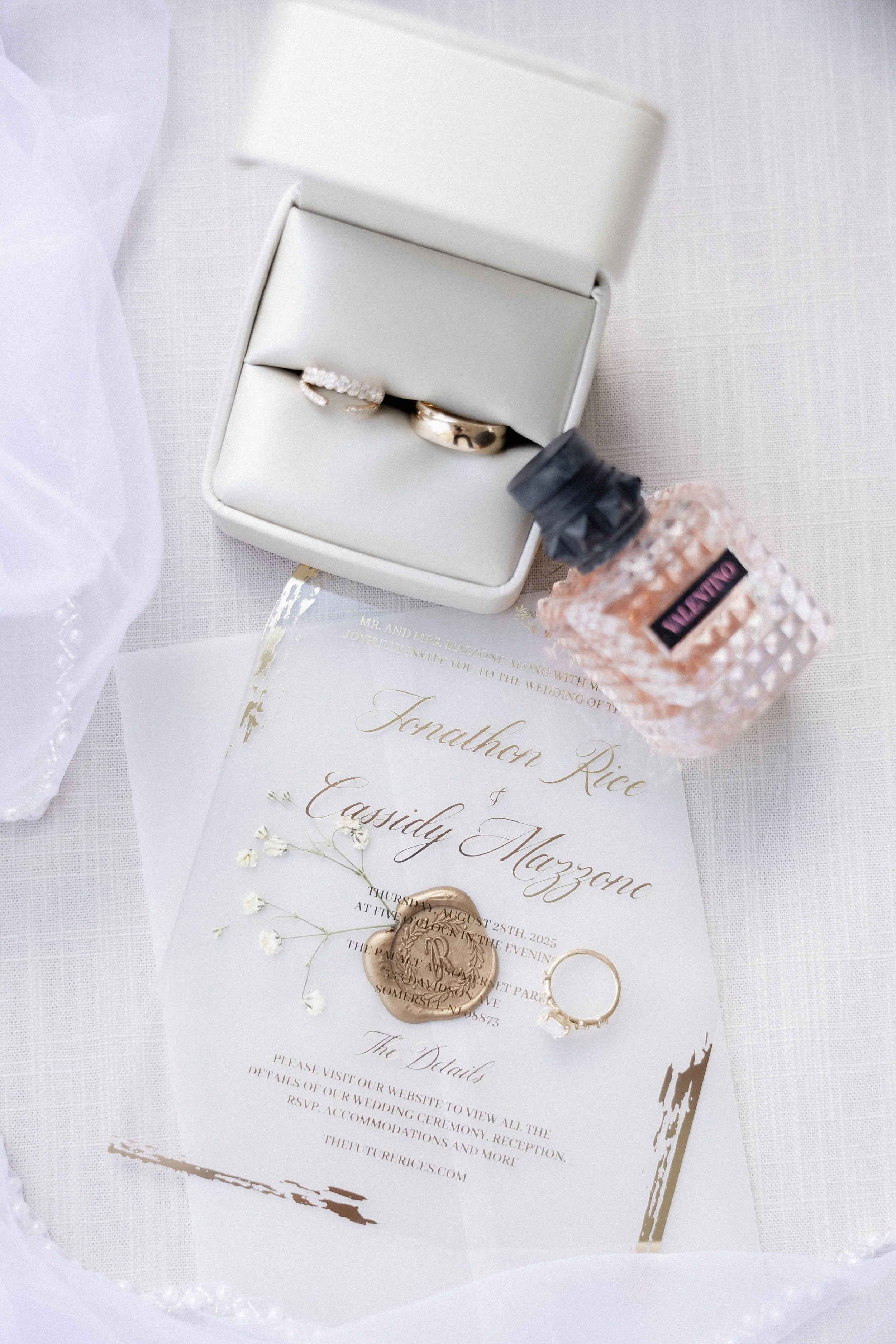 001. Cassidy and Jonathon by 2 Eyes Studio - 0005.jpg