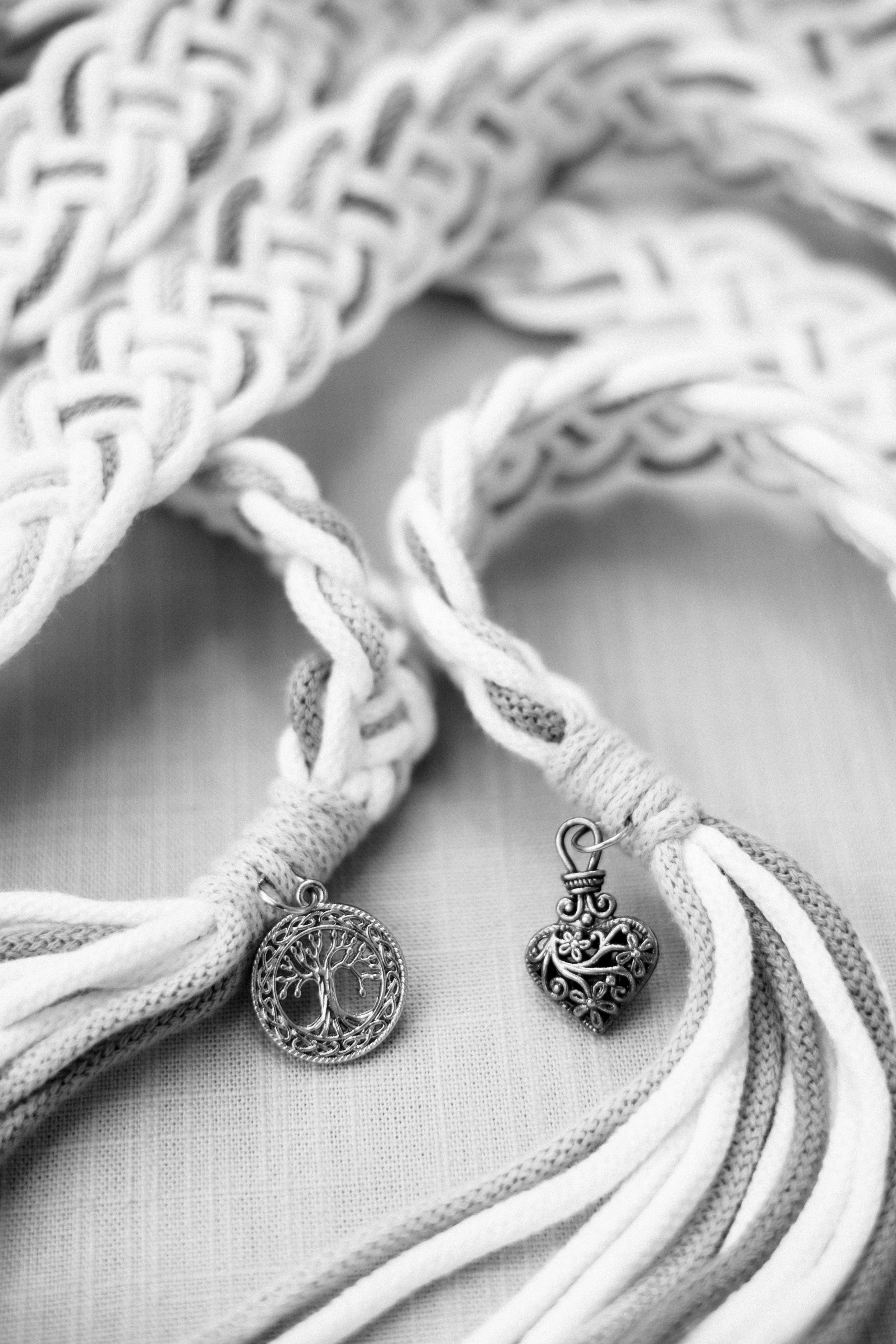 001. Cassidy and Jonathon by 2 Eyes Studio - 0010-2.jpg