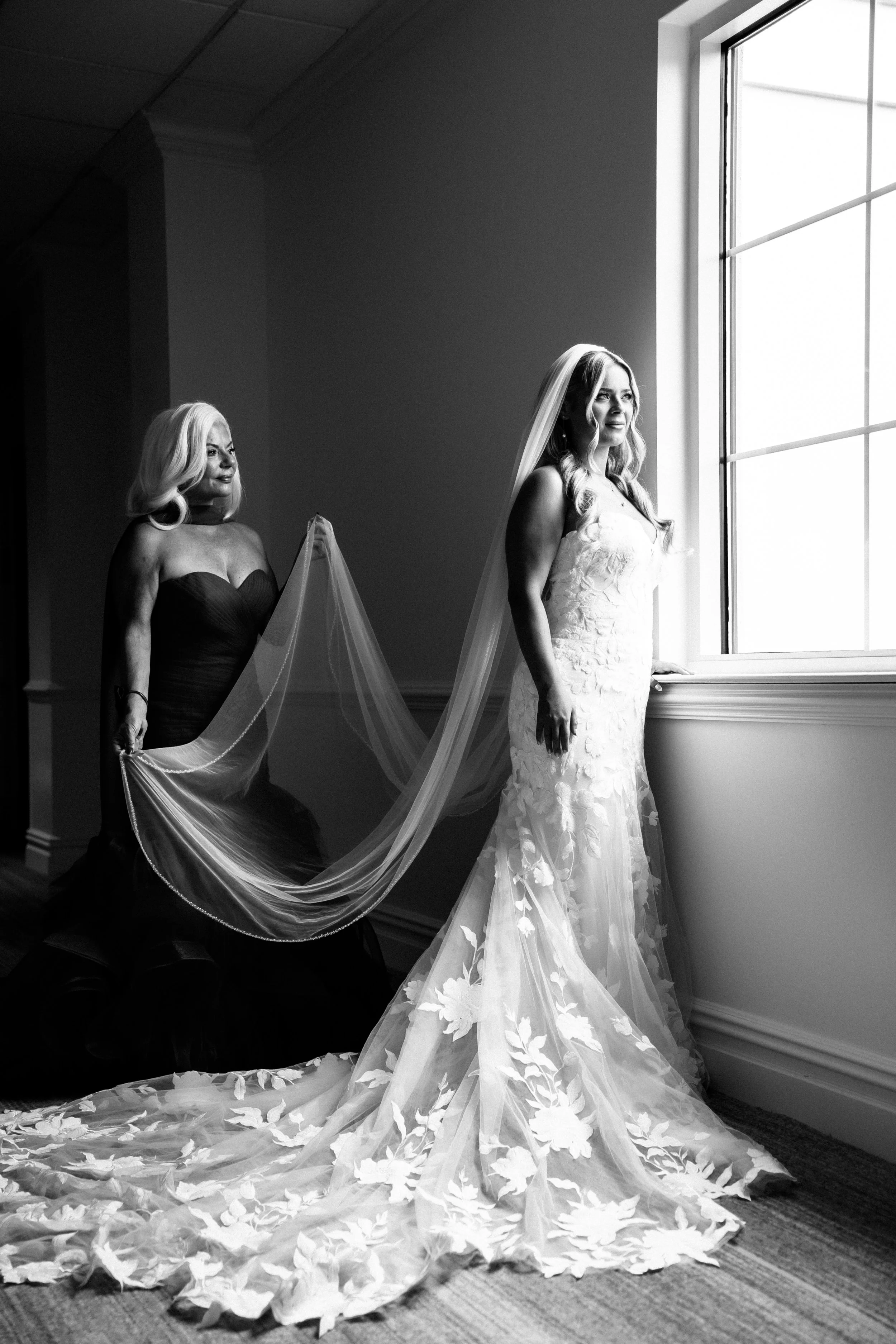 001. Cassidy and Jonathon by 2 Eyes Studio - 0093-2.jpg