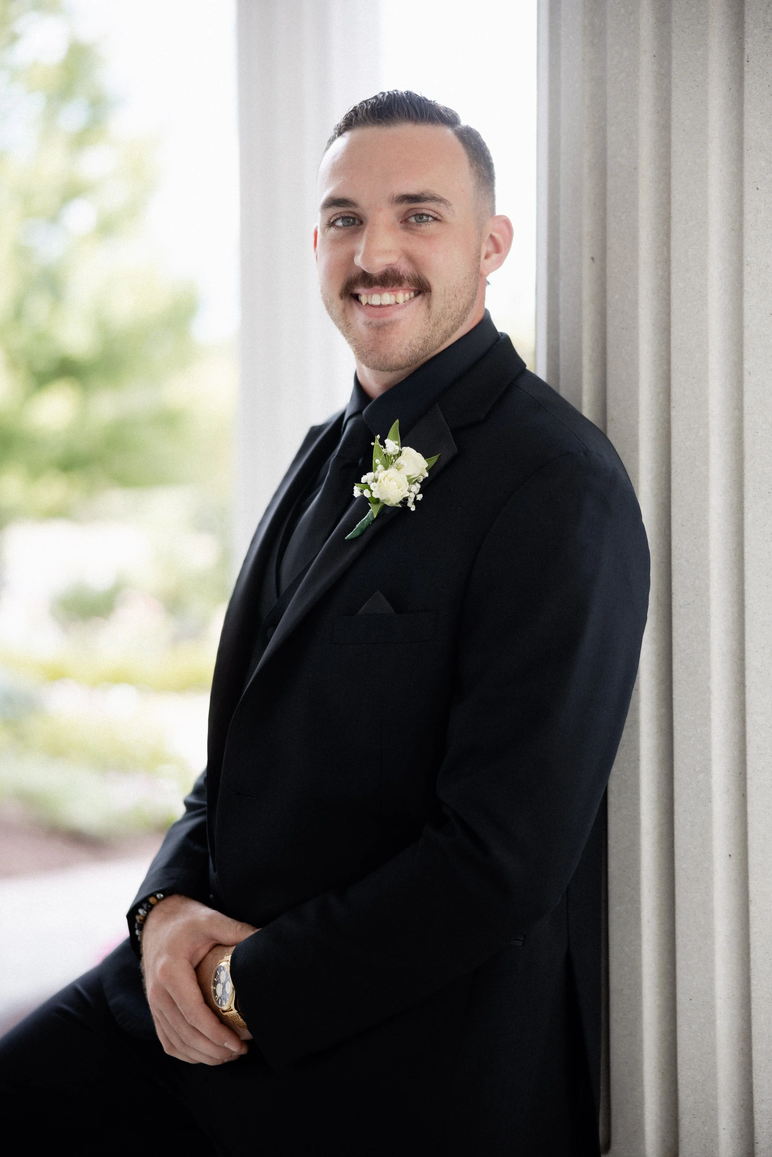 002. Cassidy and Jonathon by 2 Eyes Studio - 0092.jpg