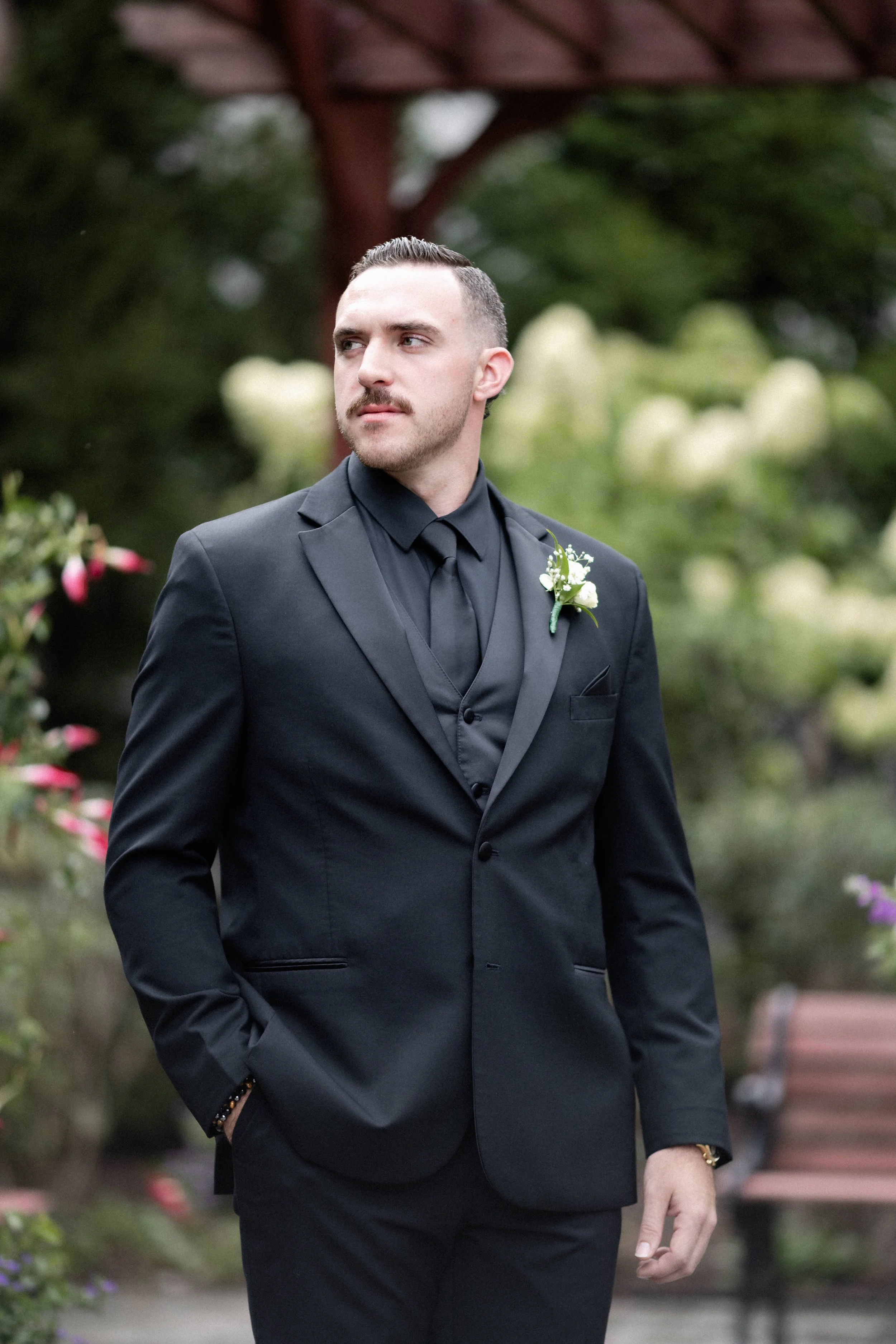 004. Cassidy and Jonathon by 2 Eyes Studio - 0009.jpg