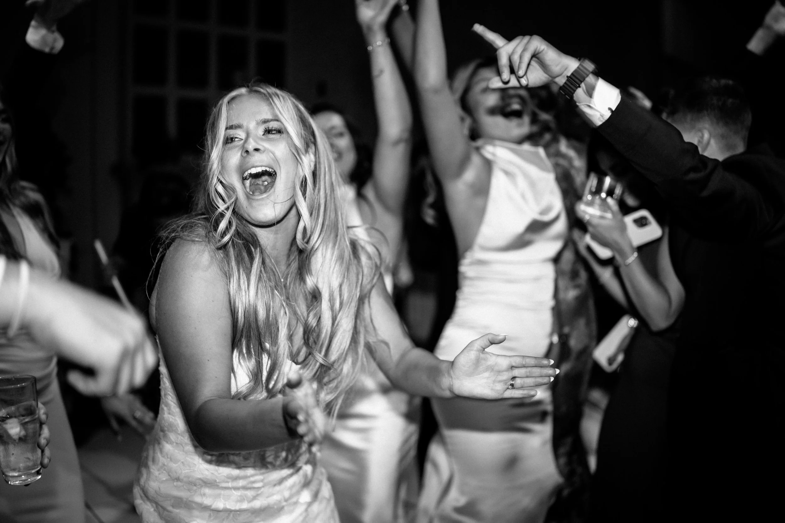 010. Cassidy and Jonathon by 2 Eyes Studio - 0326-2.jpg