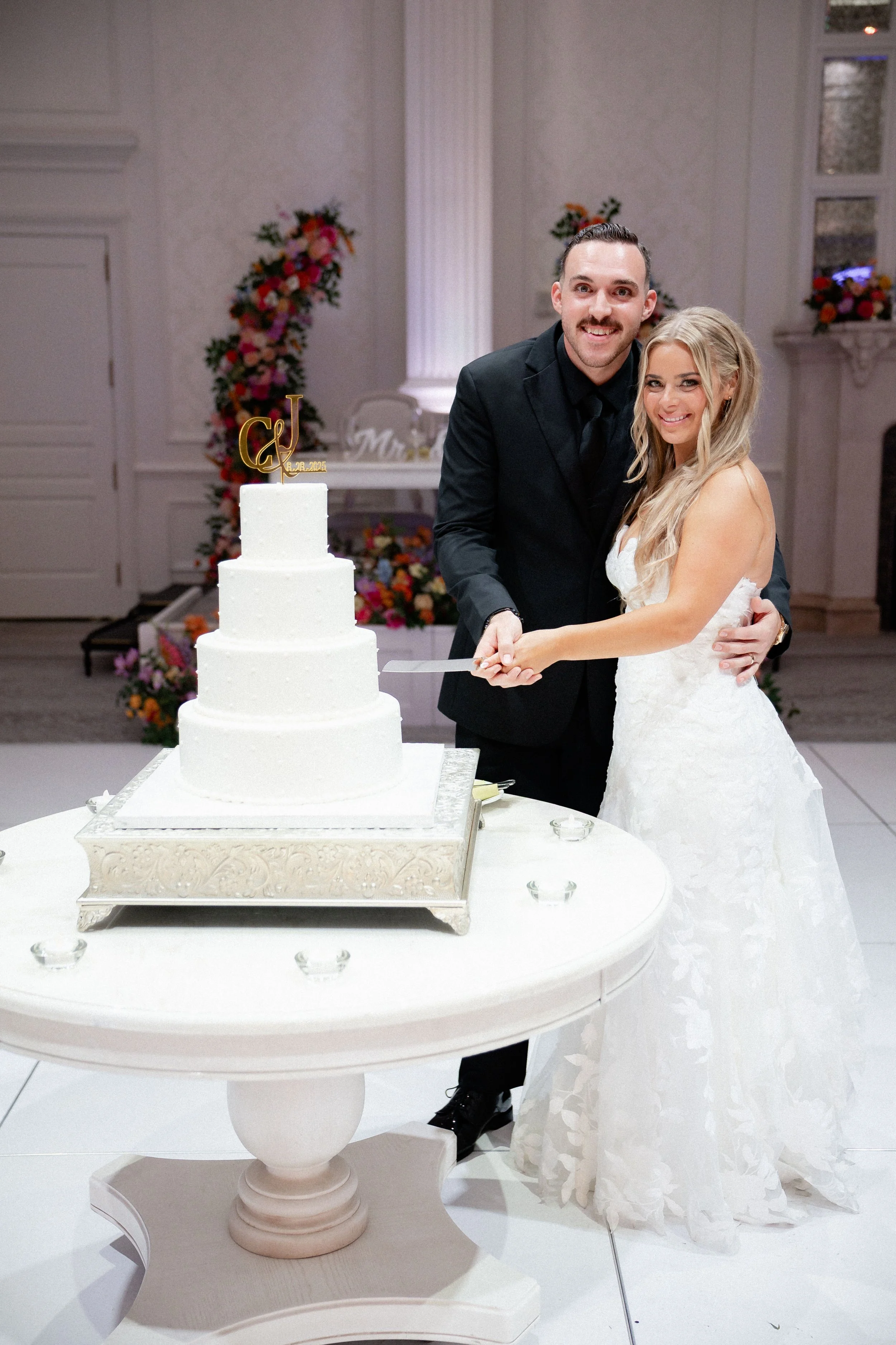 010. Cassidy and Jonathon by 2 Eyes Studio - 0355.jpg