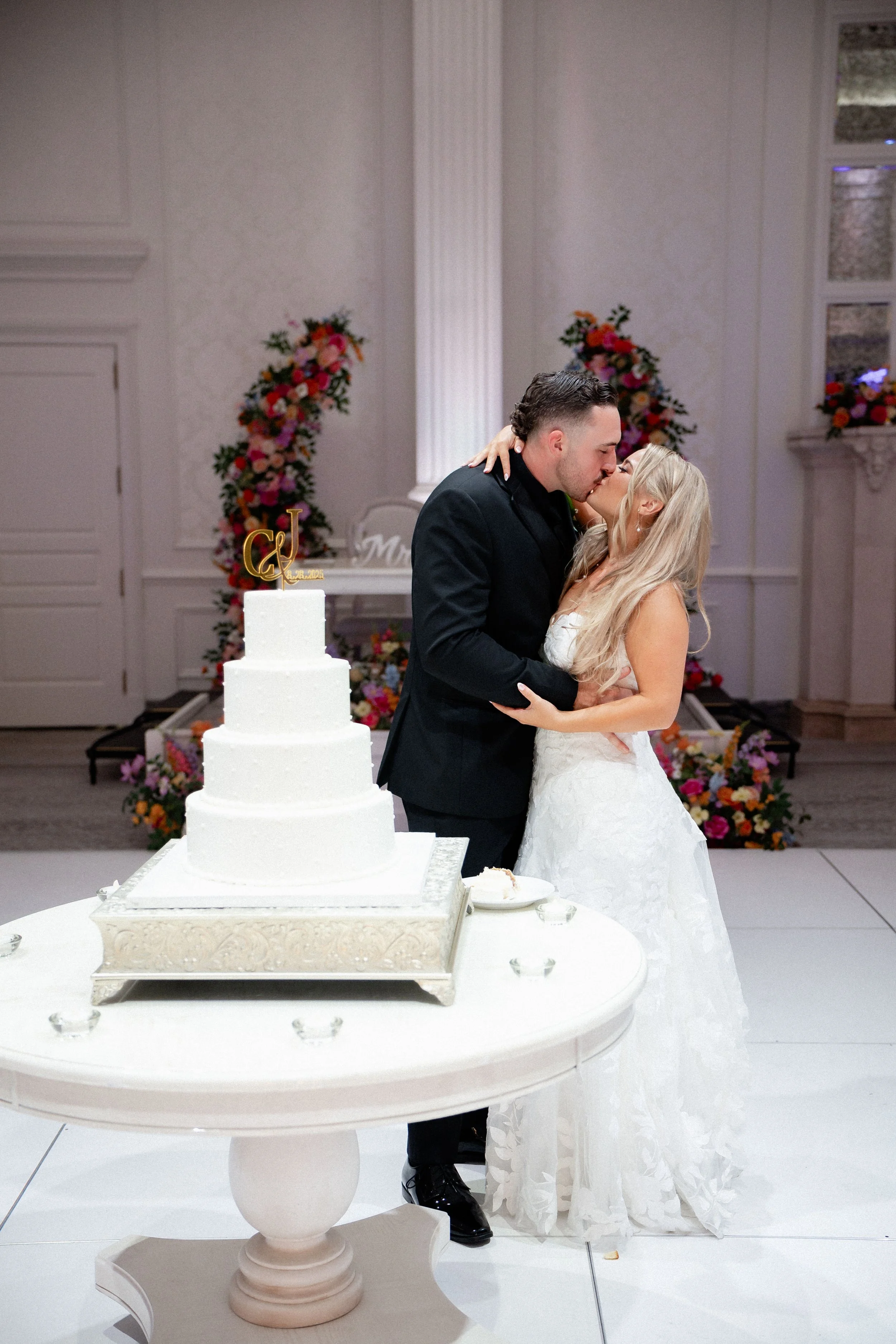 010. Cassidy and Jonathon by 2 Eyes Studio - 0367.jpg