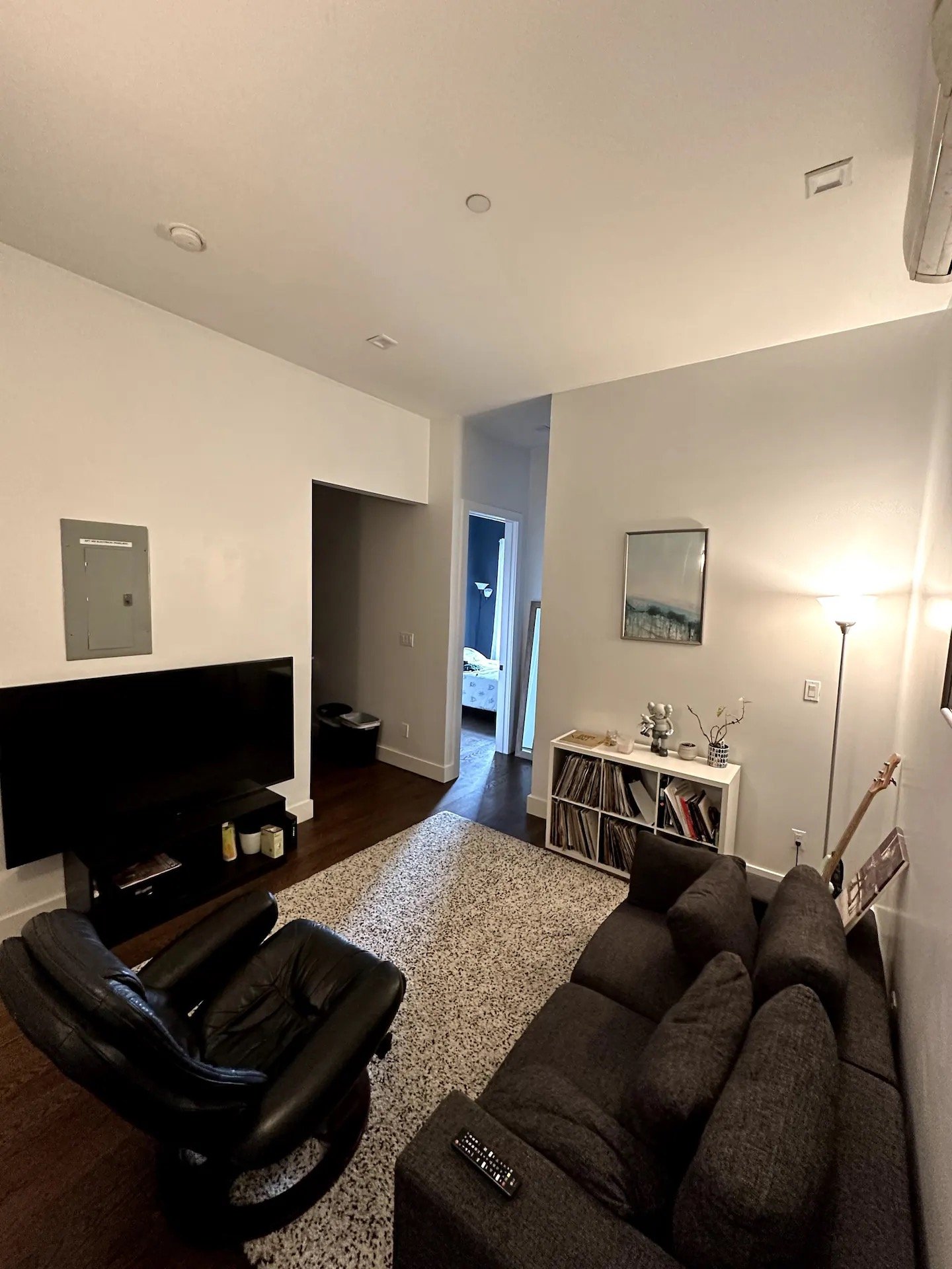 Living room 2.jpeg