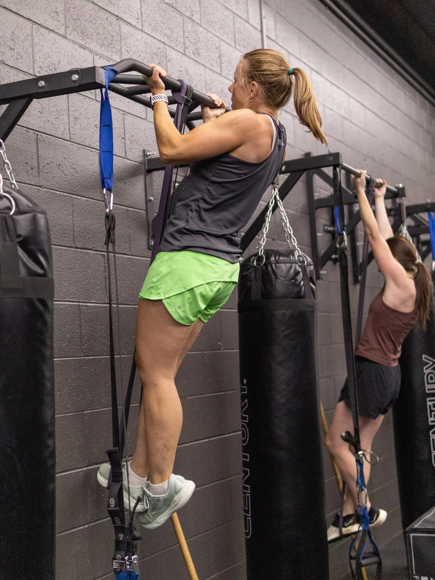 Just over a week remaining to snag this deal ⤵️

Sign up for any 1 year membership in December and get your first 4 weeks for 30% off, no enrollment fees, AND a free in person strategy session + meal guide from our Registered Dietician, Faye! 

Inter