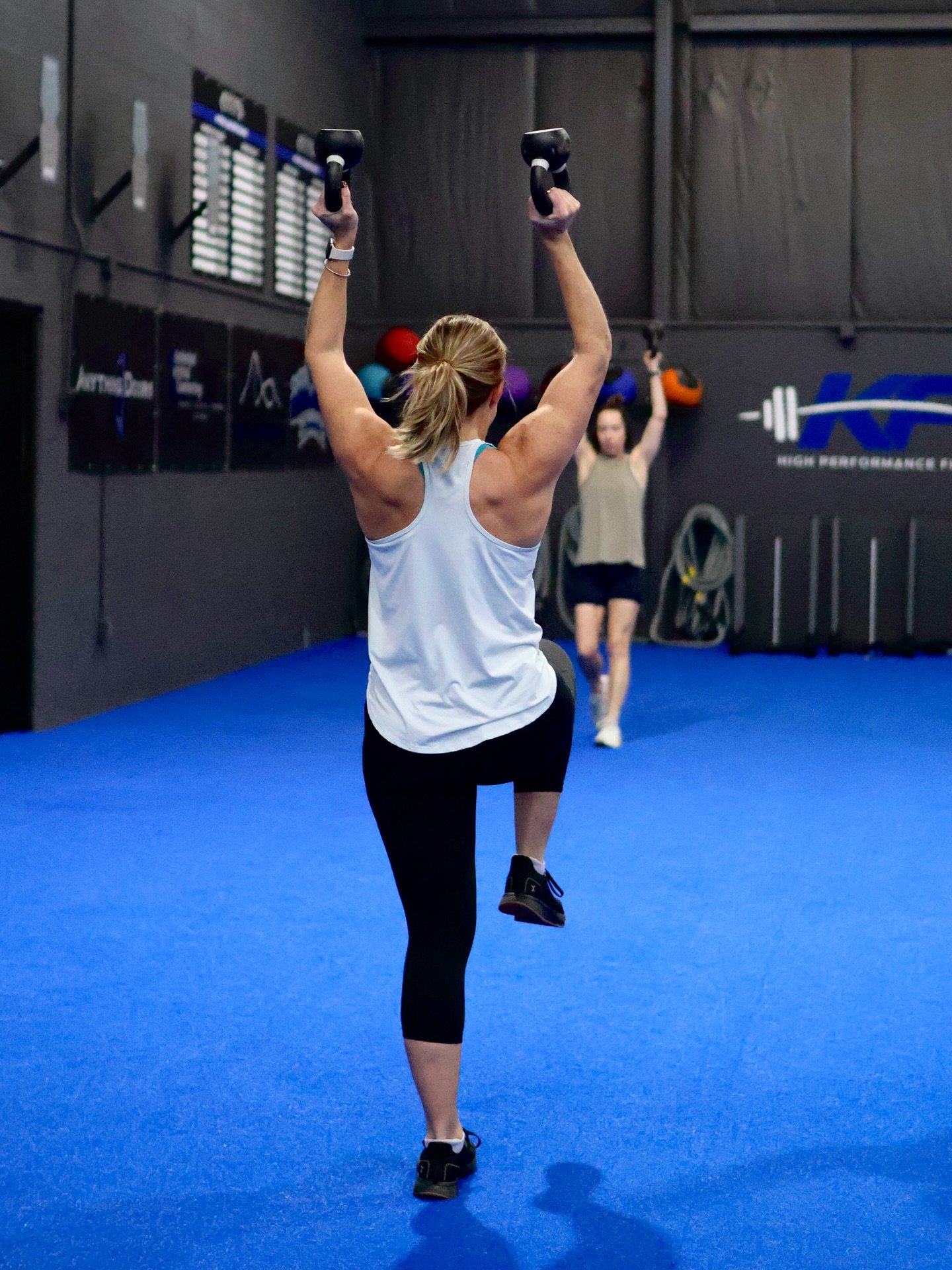 Last call for December annual plan + nutrition special!❄️
Sign up for any 1 year membership in December and get your first 4 weeks for 30% off, no enrollment fees, AND a free in person strategy session + meal guide from our Registered Dietician, Faye