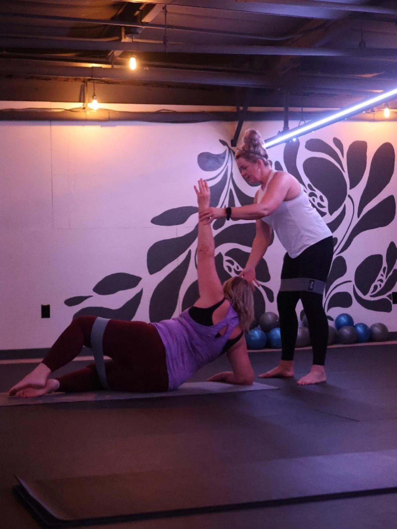 Been wanting to try out Pilates but feeling intimidated?

Come try out our new Warm (not hot) Beginner Pilates class Wednesday mornings at 11am! The best part? It&rsquo;s 100% FREE for anyone for the next two weeks! 

(Non-members must RSVP by textin