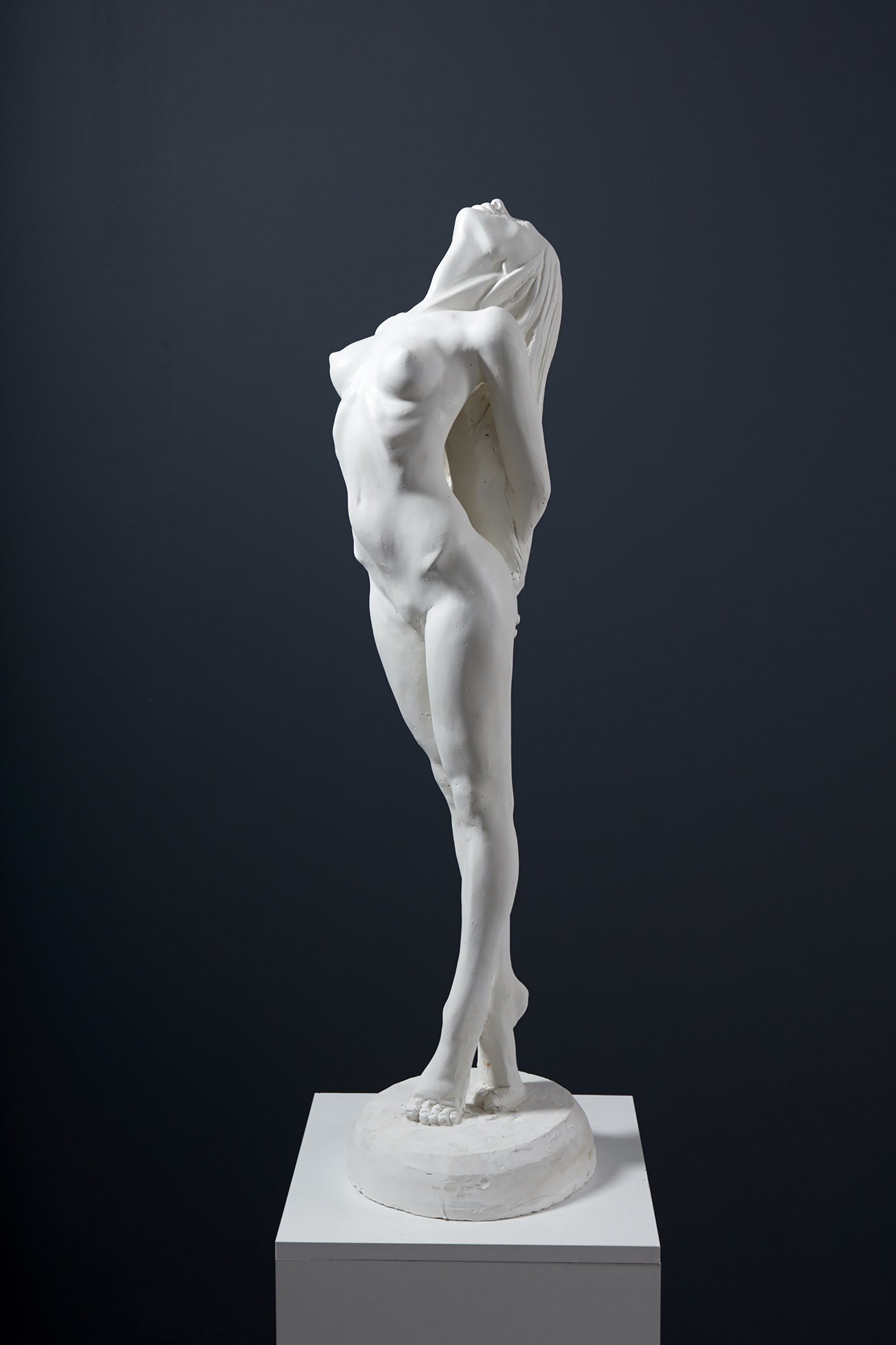 "Dana" 90x30x30 cm, Gips