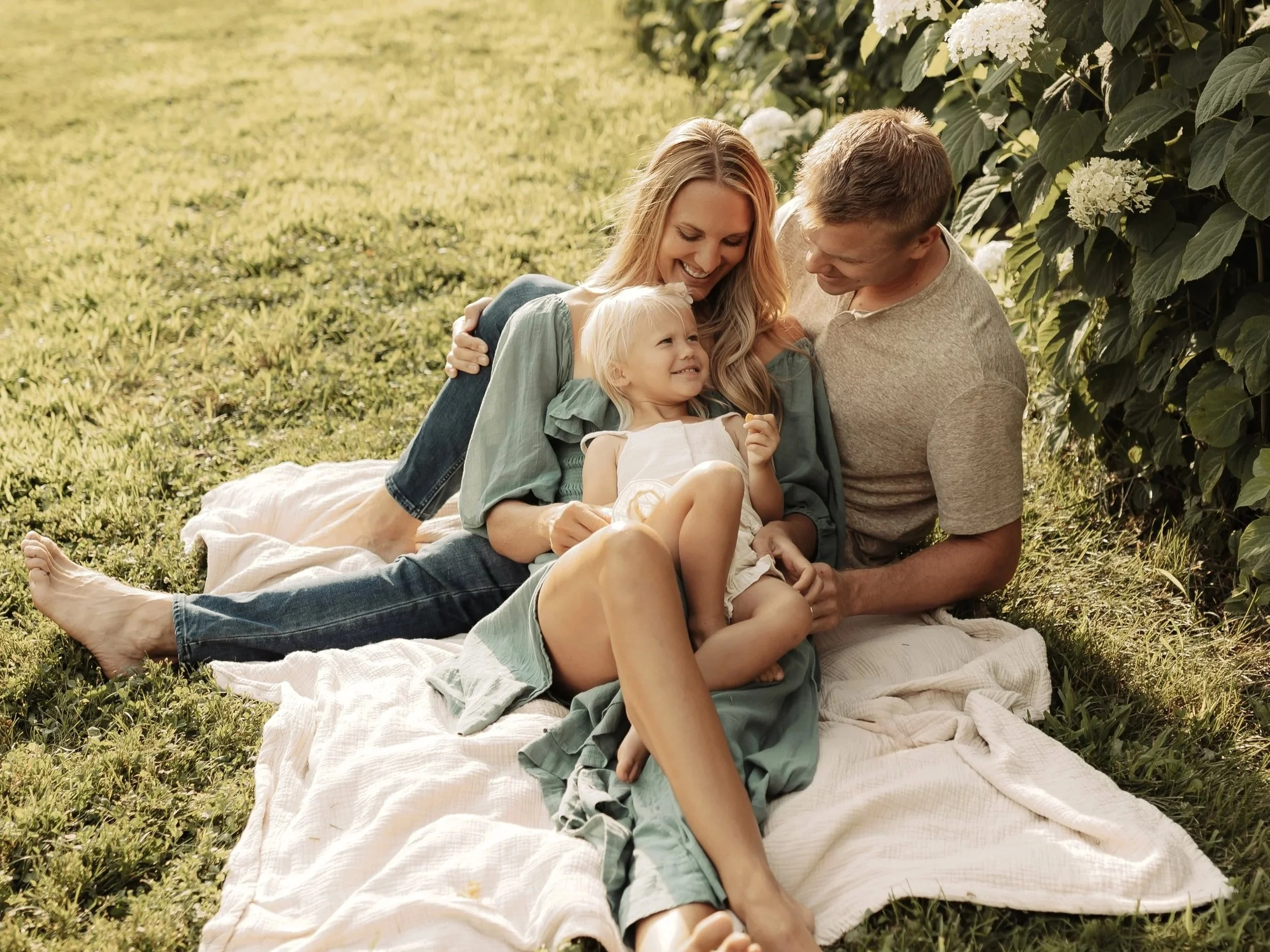 Family Session & Pregnancy Announcement