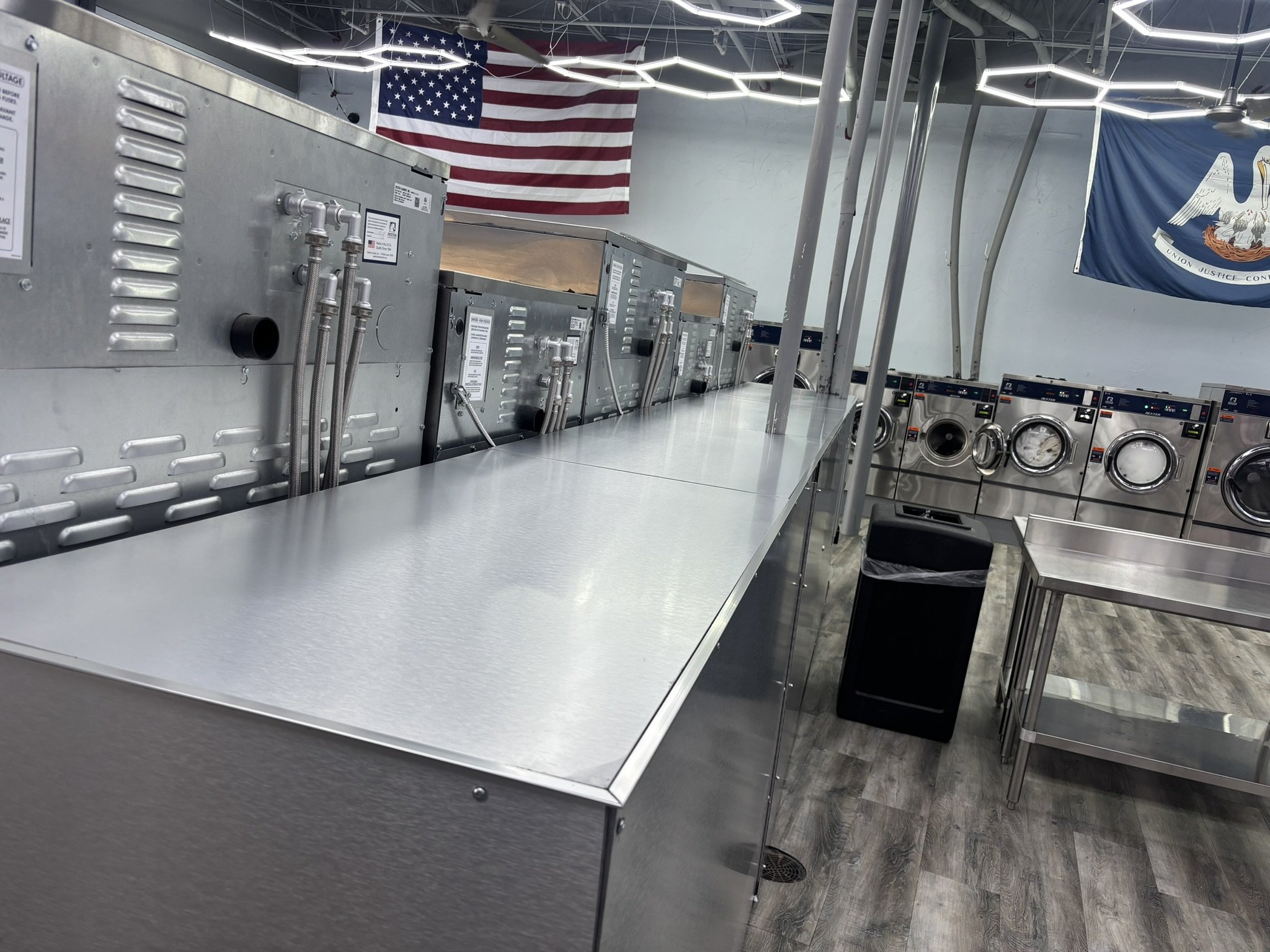 Look at this beautiful Island Bulkhead!  Black hoses all gone so we don't even notice there is anything there but these beautiful washer!  Smaller Bulkheads = Better Sightlines! 