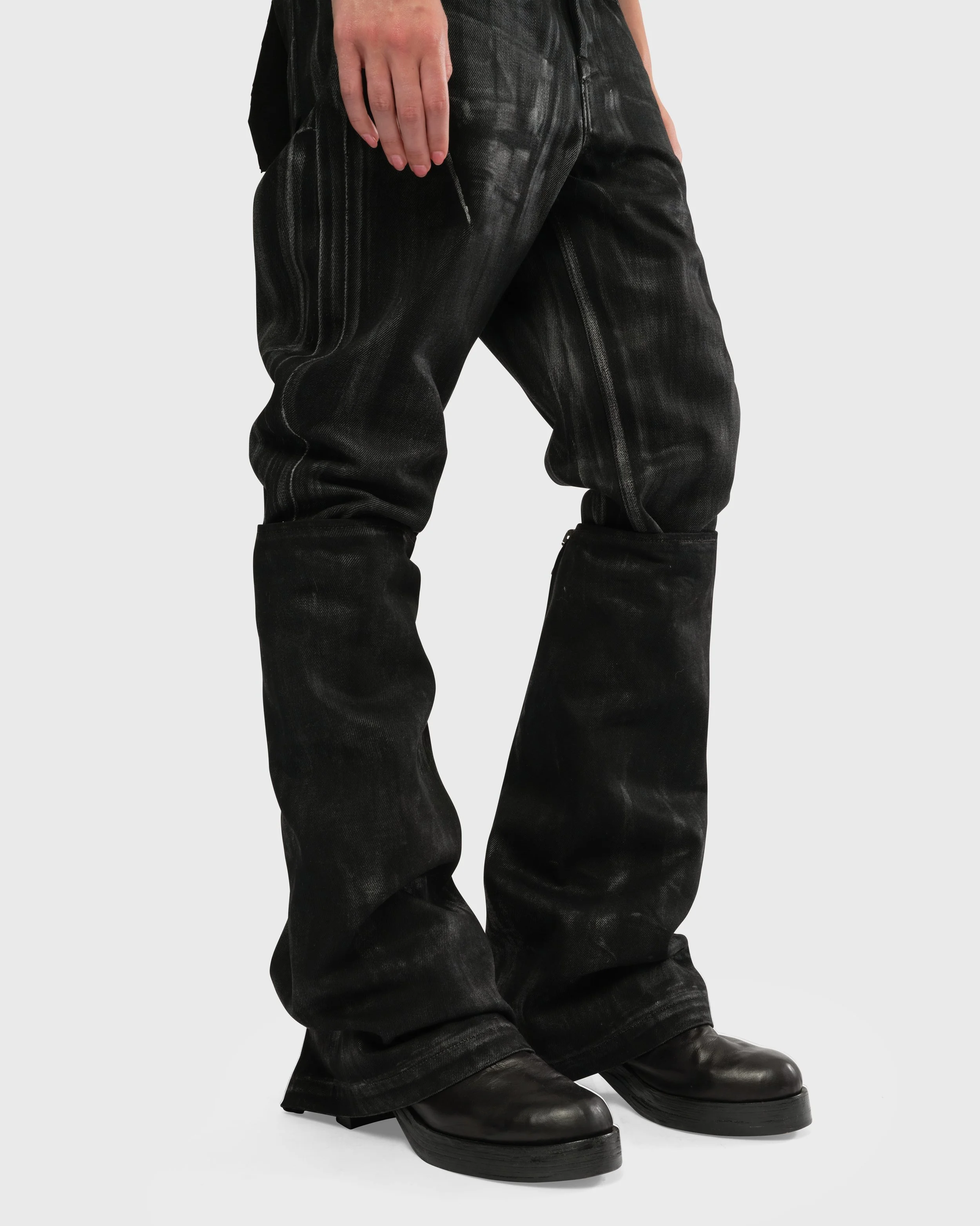 MYF257012WV_WAXED DENIM_LEG WARMER_2.jpg