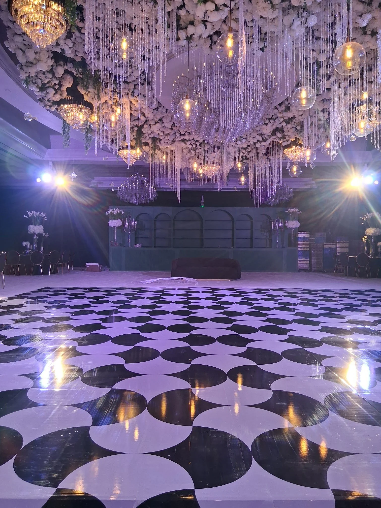 Dancefloor 3.jpg