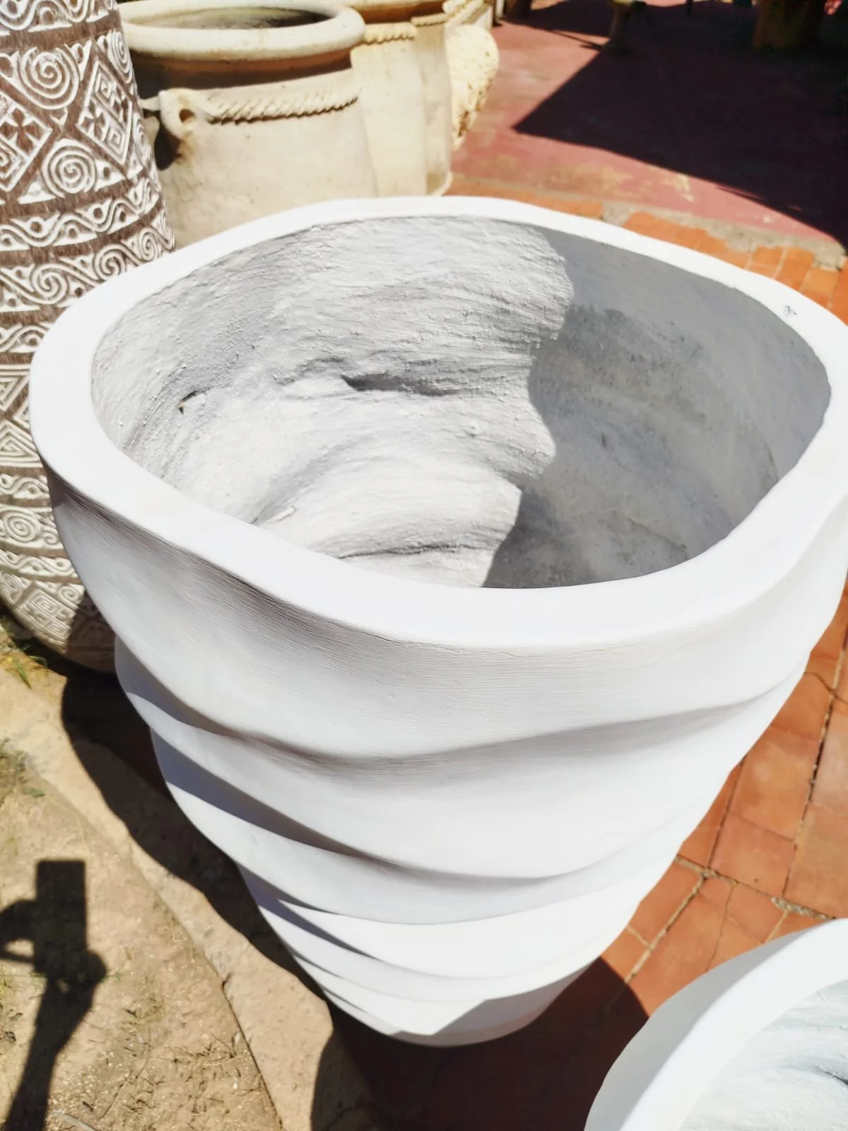 Maceta ola blanca.jpg