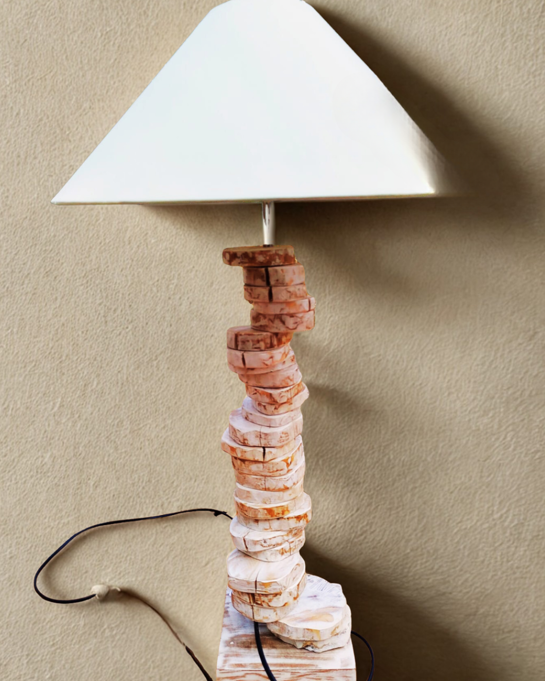 Lampe haute rondin.png