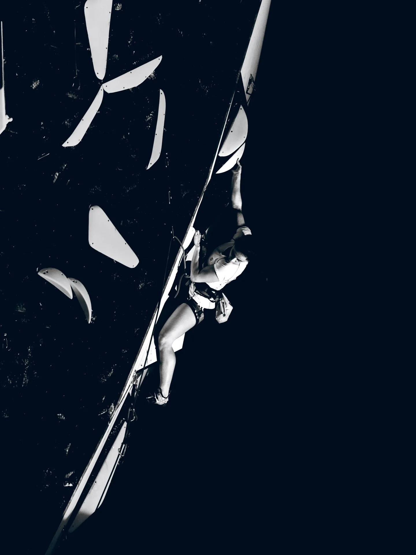 Ya est&aacute;n las fotos del Sokanblok!!!
Otro a&ntilde;o m&aacute;s tuvimos la suerte de estar rodeados de el ambientazo que se genera en este d&iacute;a tan especial 🚀
Lo que se vivi&oacute; en @antsoaingomendi fue brutal!!!
Se os han enviado las