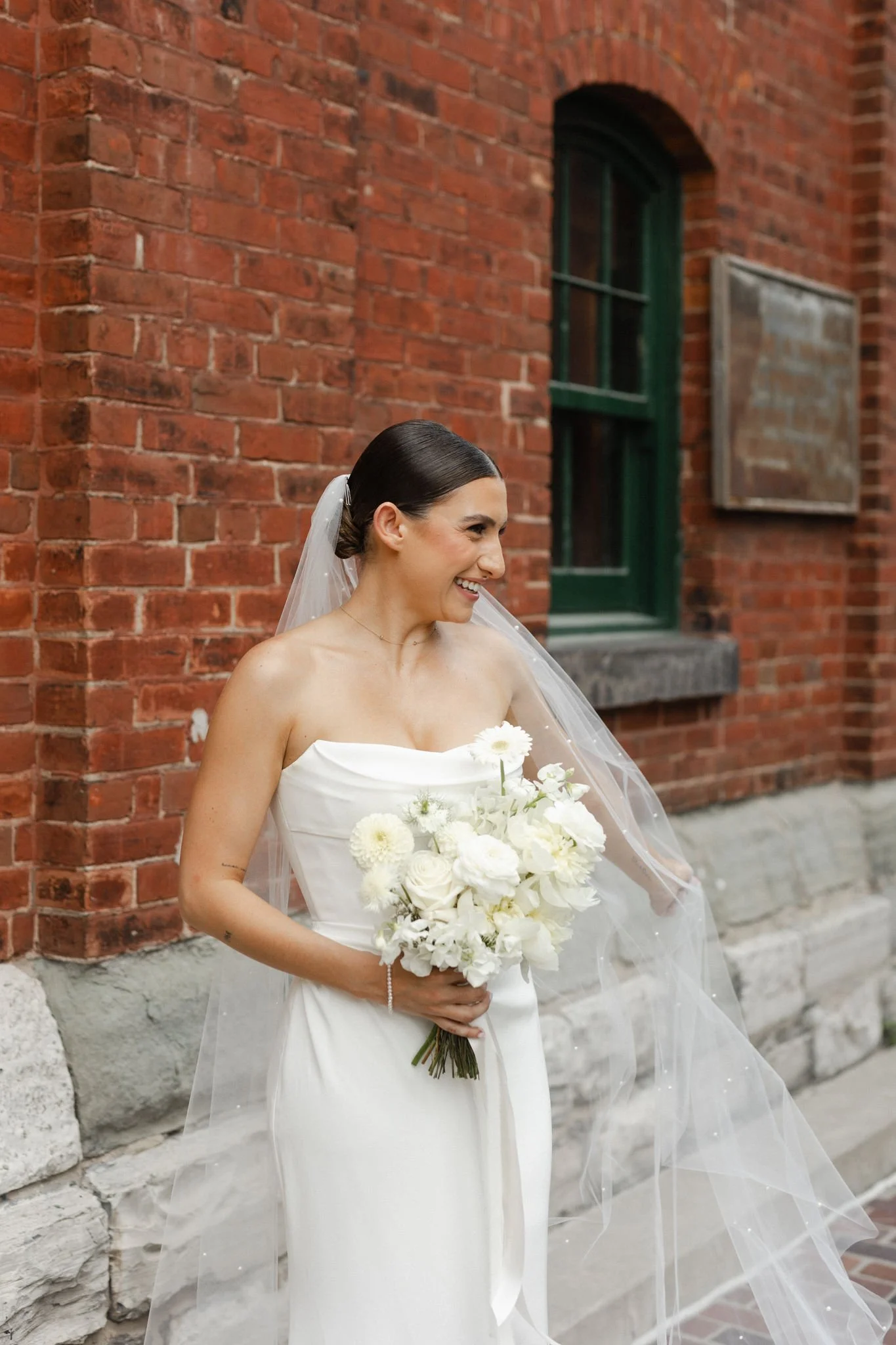 Archeo-Distillery-District-Modern-White-Wedding-Flowers16.JPG