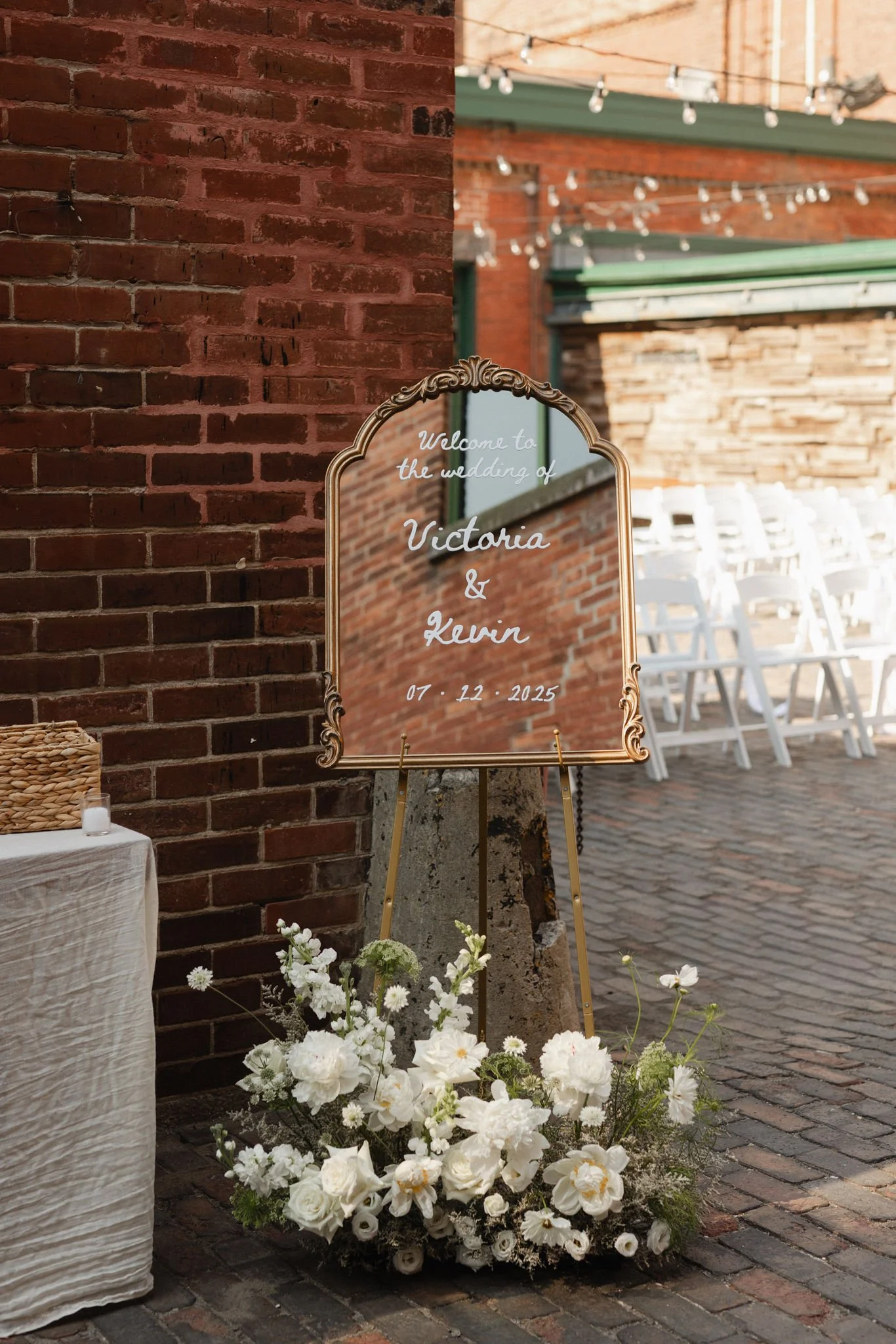 Archeo-Distillery-District-Modern-White-Wedding-Flowers32.JPG