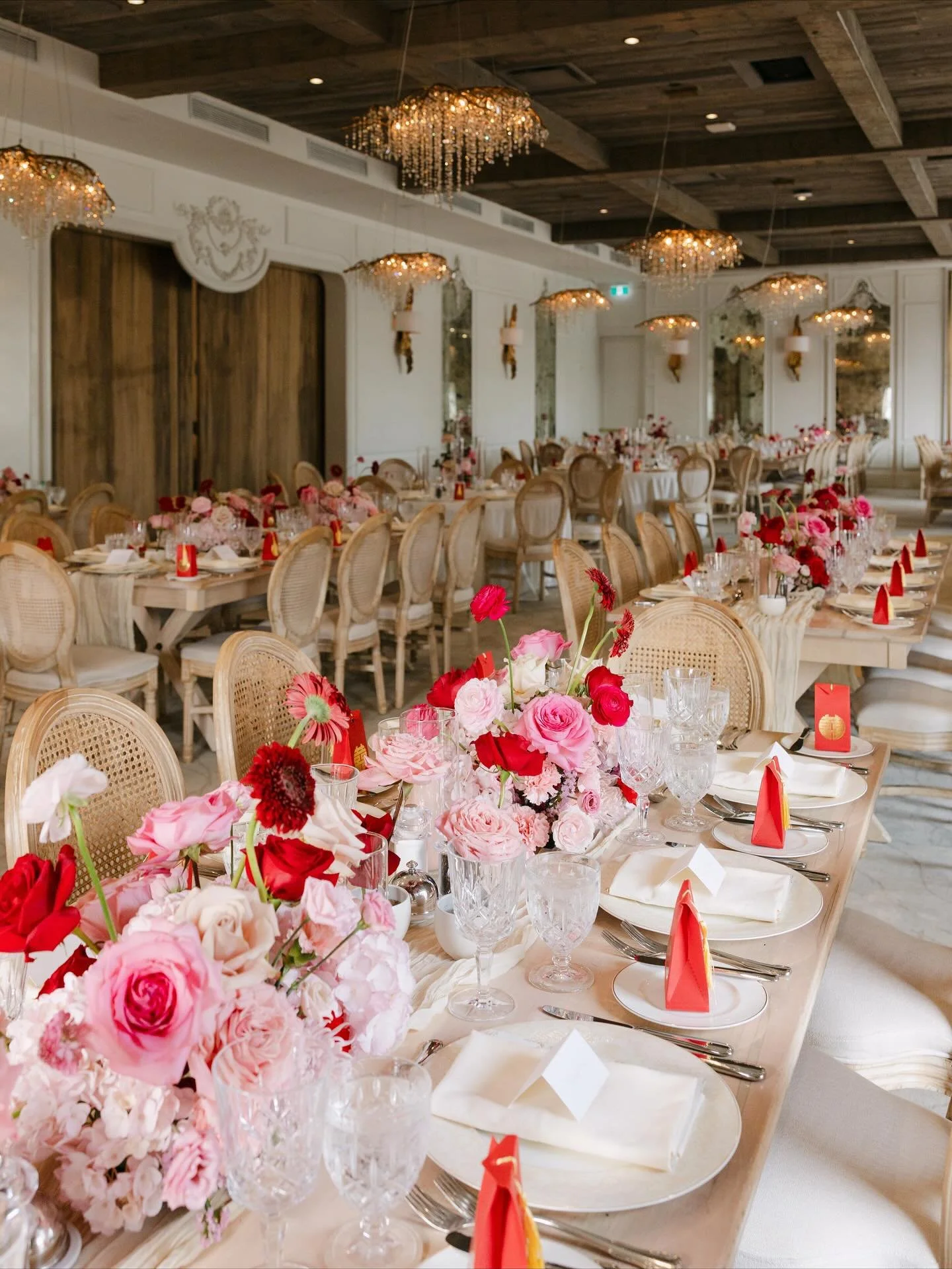Pretty pinks + rich reds at Elora Mill!!

I never shy away from colour and when M + D said &ldquo;no white, just full-bloom shades of blush, pink, and red,&rdquo; I thought, yes please.

We went all in on romantic, high-impact florals. Lush, layered,