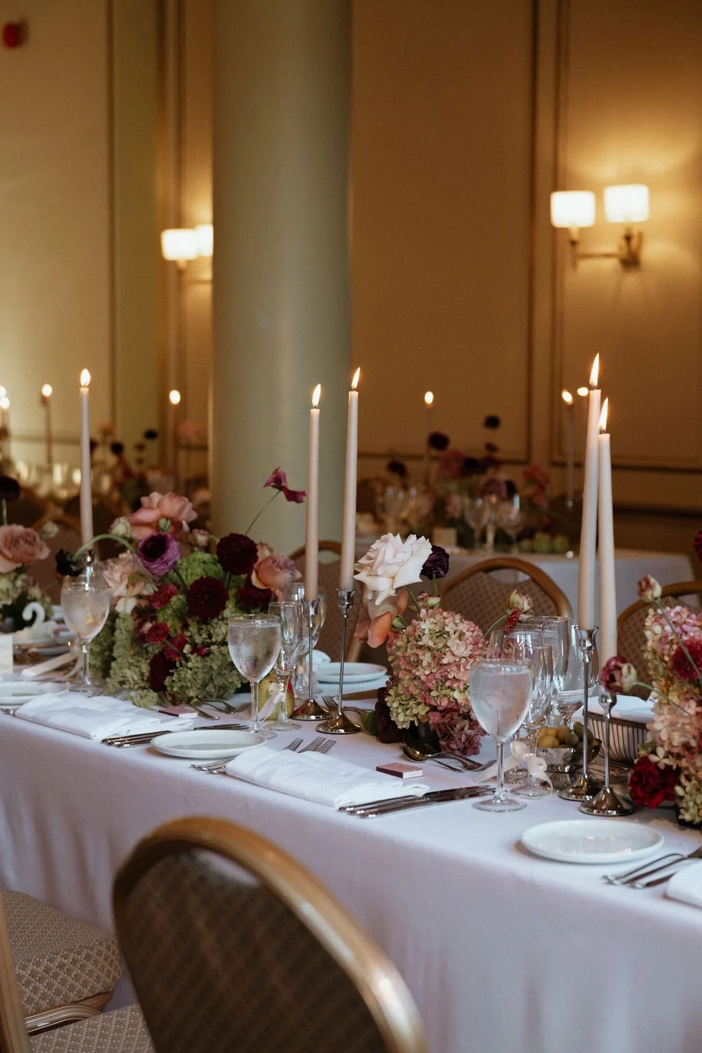 University-Club-of-Toronto-Wedding53.jpg
