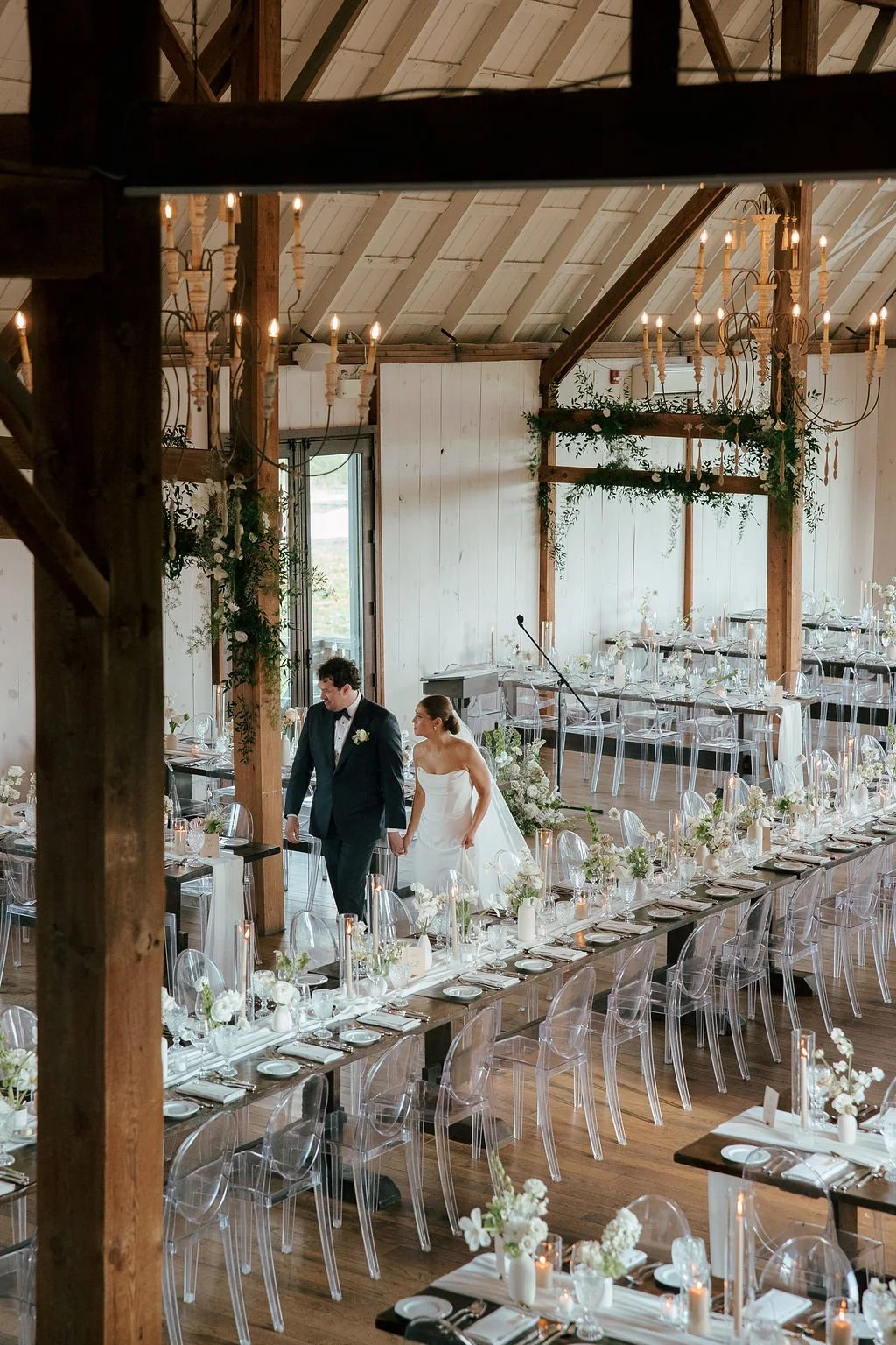 An Elegant Spring Wedding at Earth to Table-The Farm by Pearle Weddings | Emily &amp; Kyle