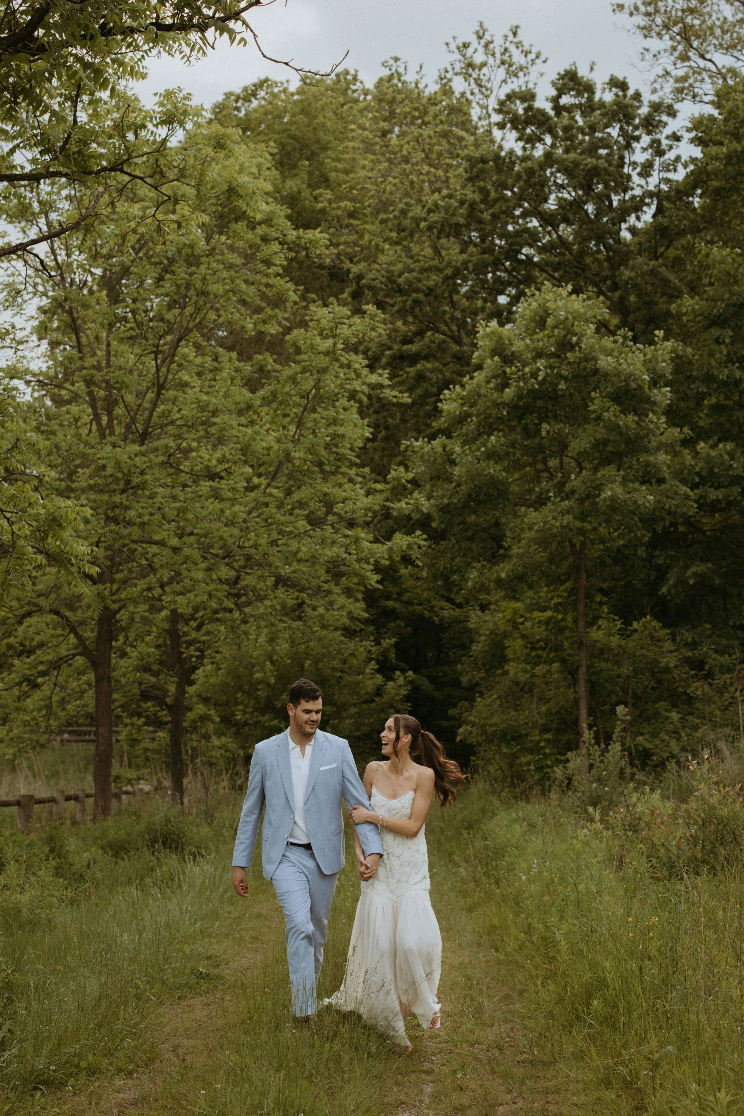 Scarlet O'Neill - Toronto Wedding Photographer