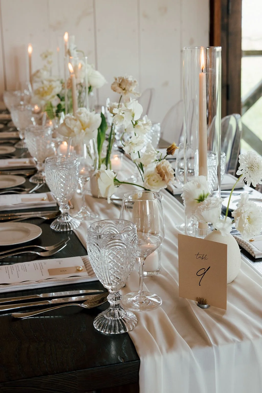White and green wedding table decor