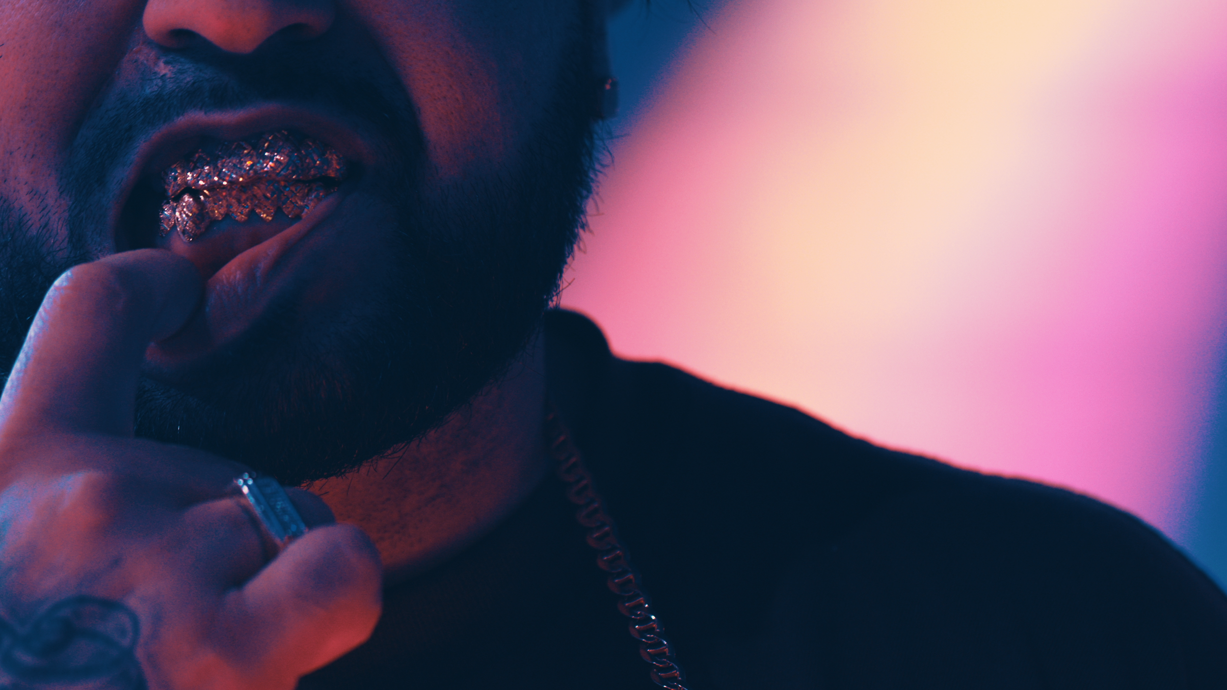 A-Laz Bouta Clown WIDESCREEN.mov_snapshot_00.12.052.png