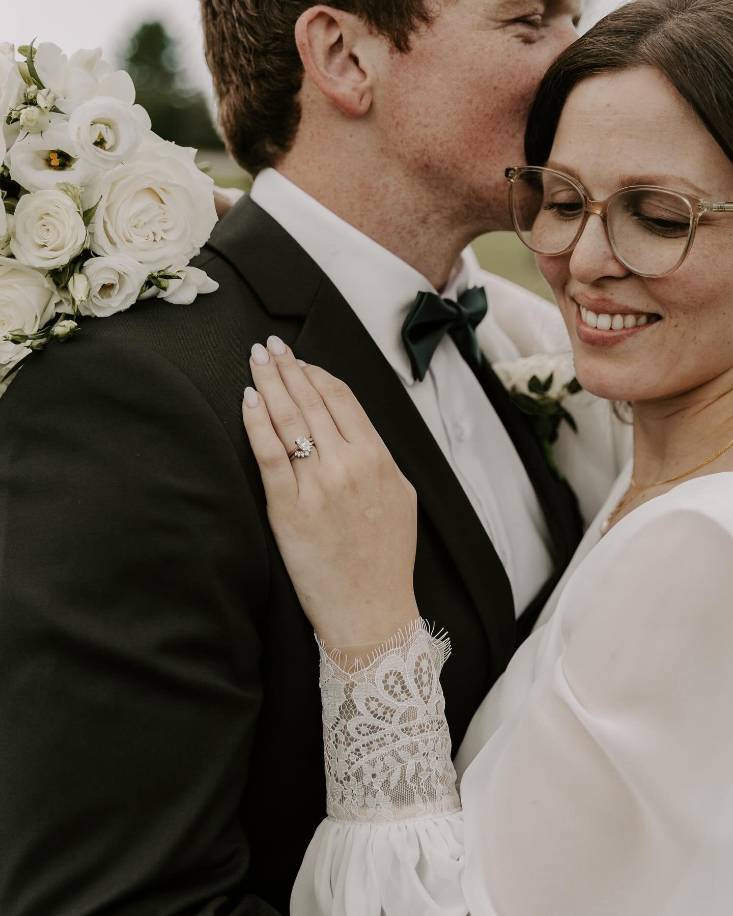 Photo proof that you don&rsquo;t need a flat lay to document the details ✨

With just five images I was able to authentically showcase Heidi&rsquo;s rings, dress, flowers, shoes, earrings, and more. And while these particular images were focused most