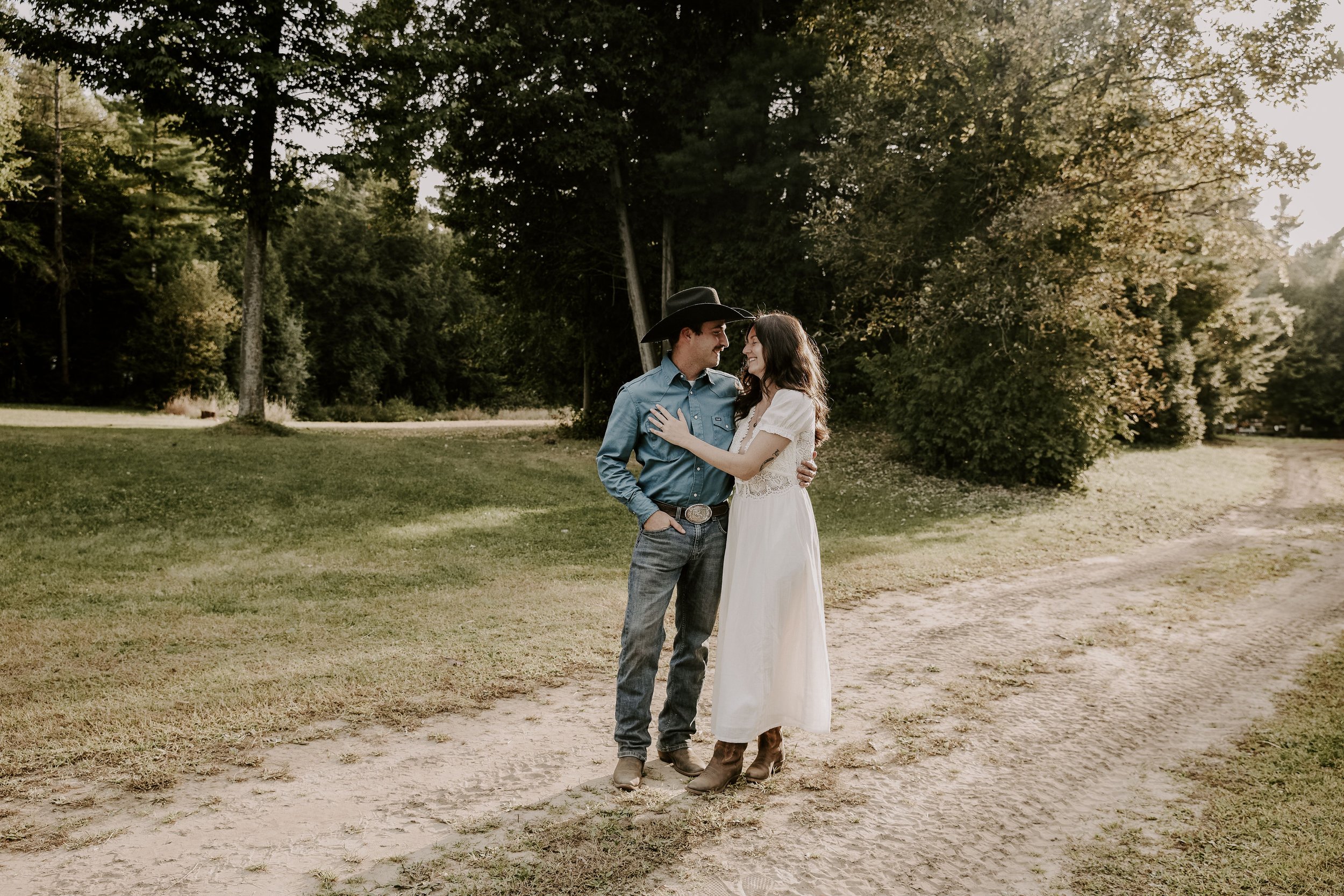 Madison & Justin-05.jpeg