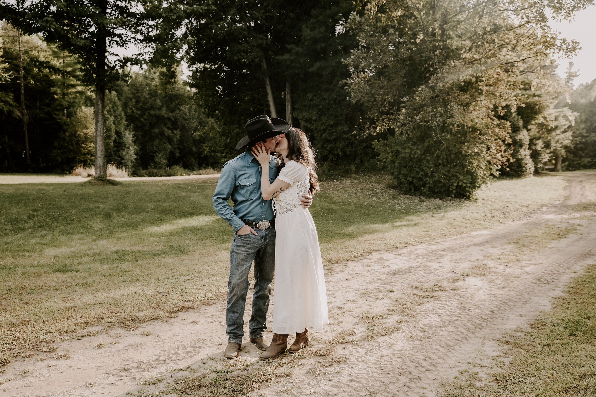 Madison & Justin-09.jpeg