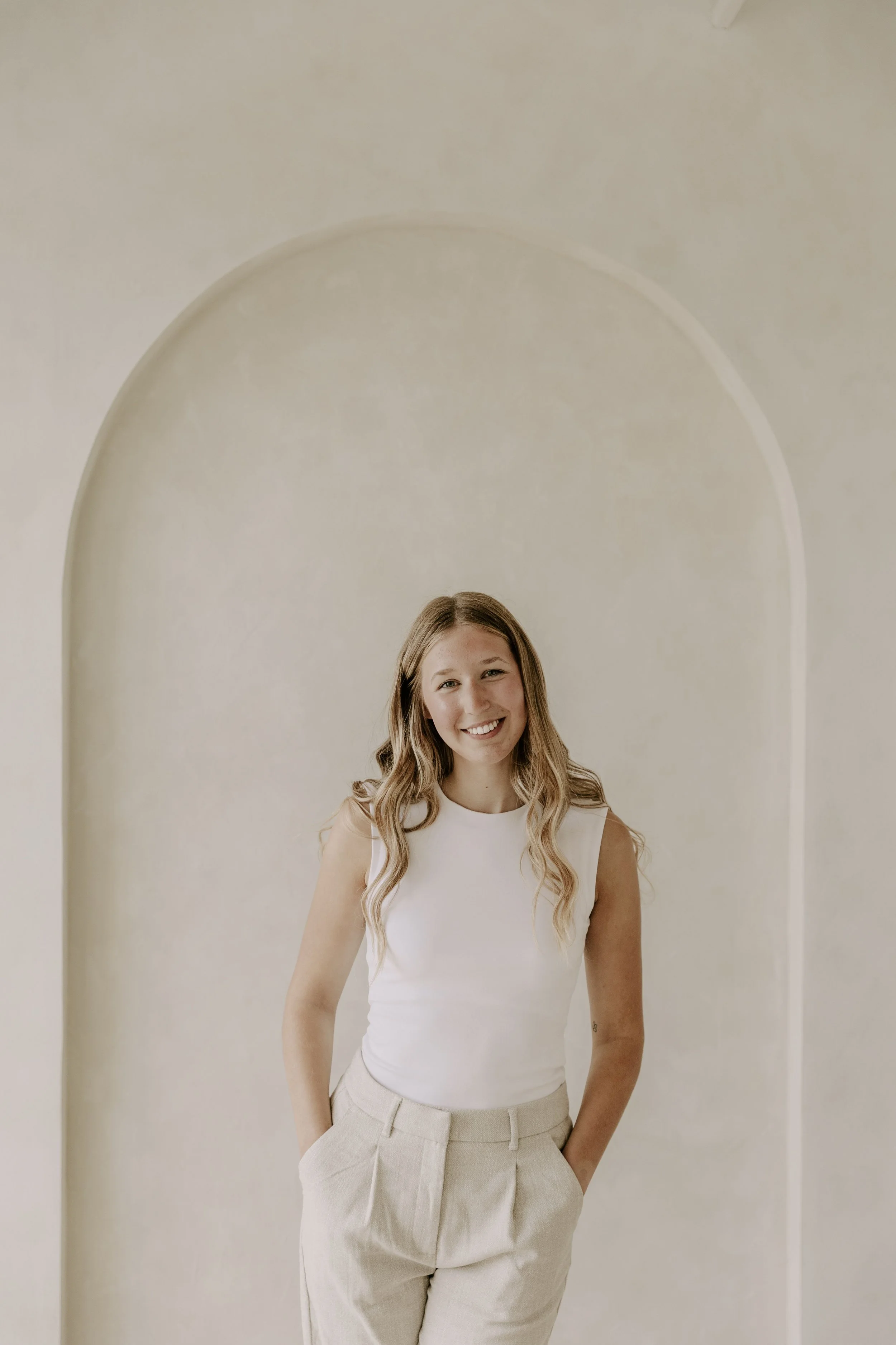 Leina's Interior Design Brand Shoot-16.jpeg
