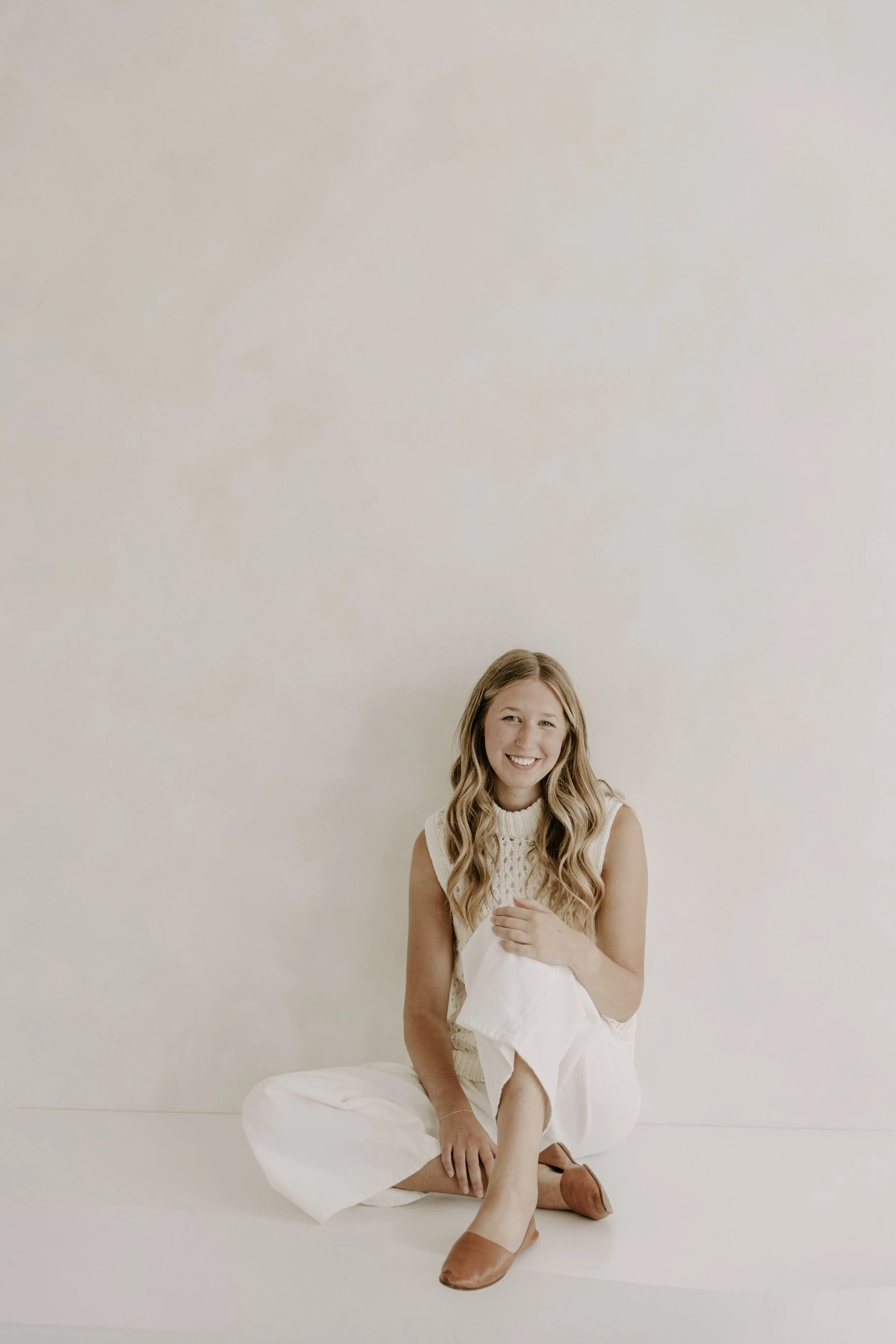 Leina's Interior Design Brand Shoot-48.jpeg