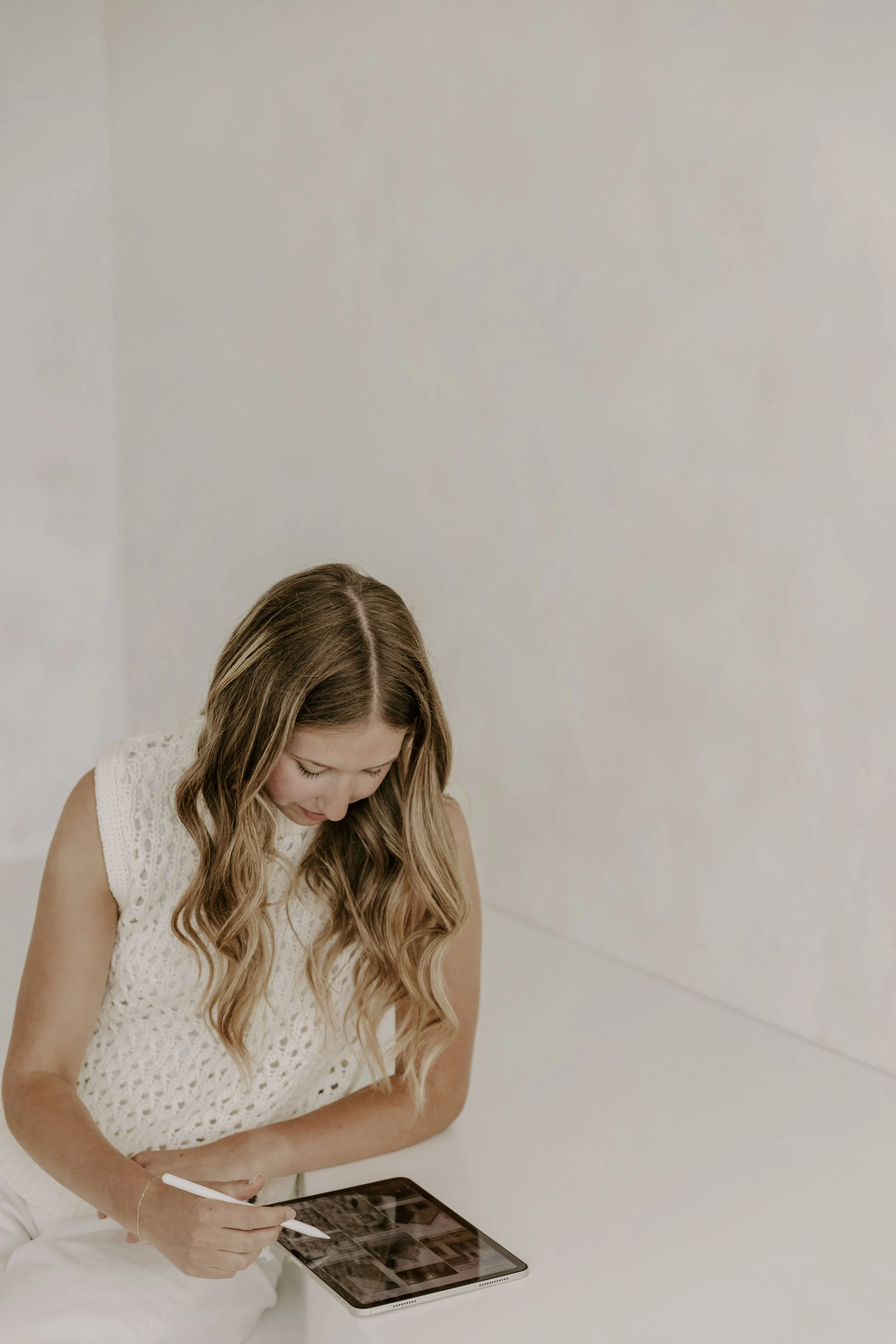 Leina's Interior Design Brand Shoot-52.jpeg