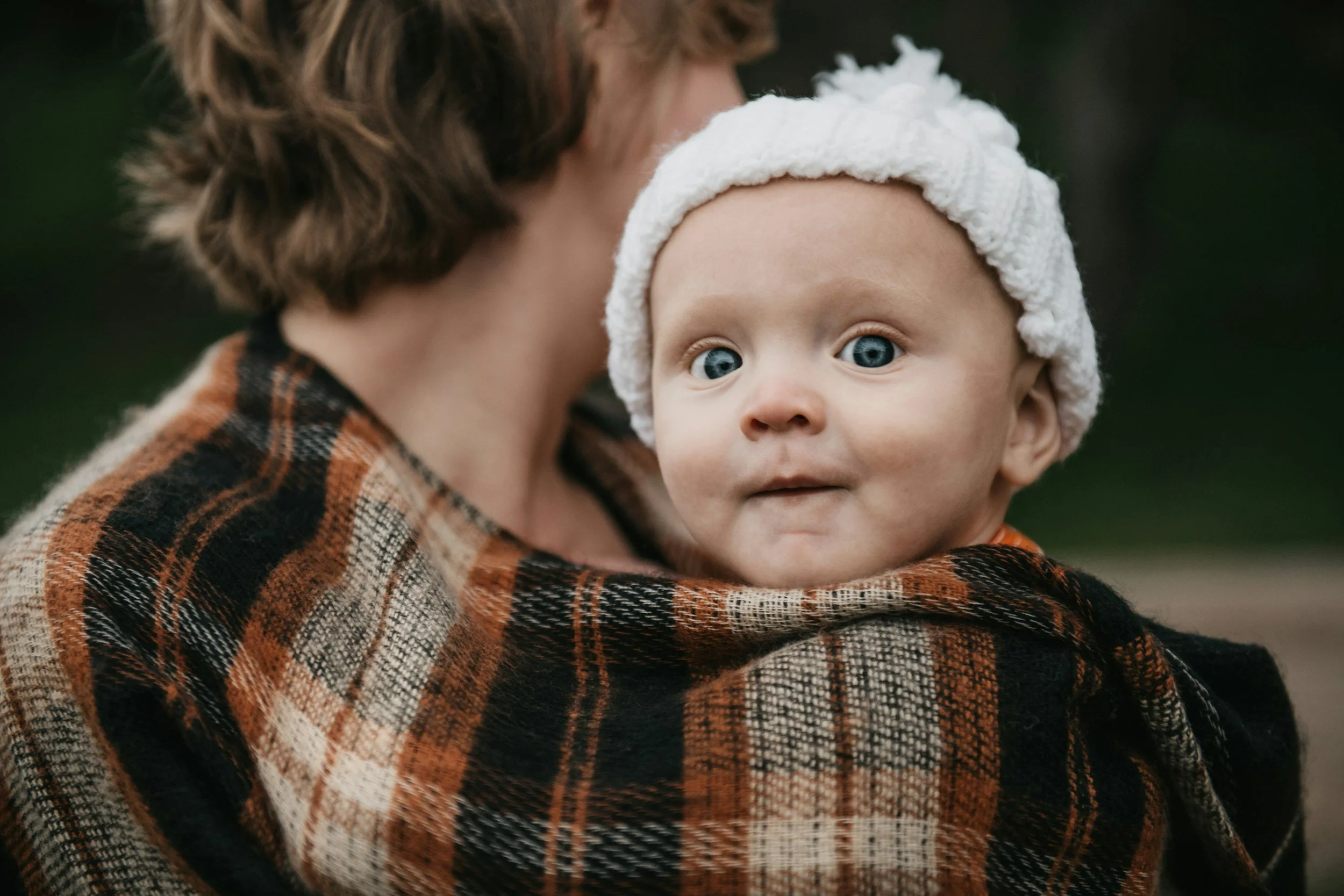„Du bist zu eng mit den Kindern.“ – Der Mythos der professionellen Distanz