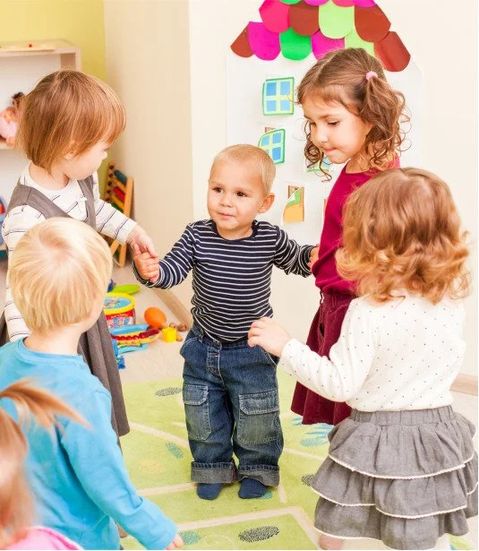 Fünf Schritte auf dem Weg zum gelebten Kinderschutzkonzept in der Kindertagesbetreuung