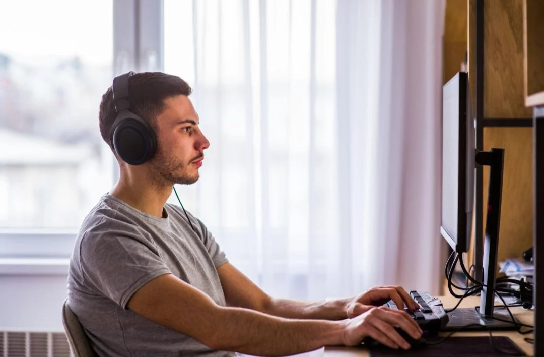 When Does Gaming Become a Problem?