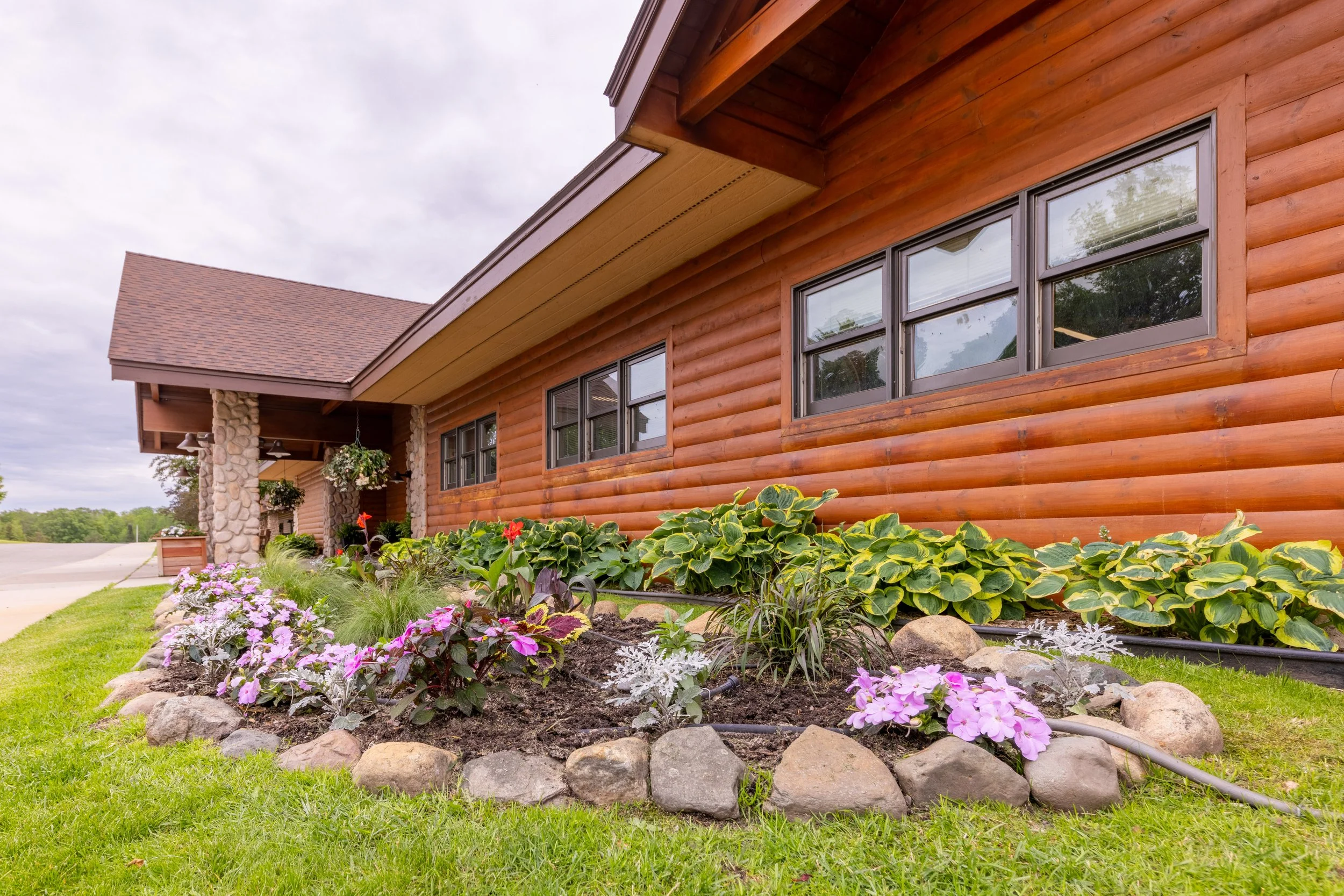 Exteriors (23 of 27).jpg