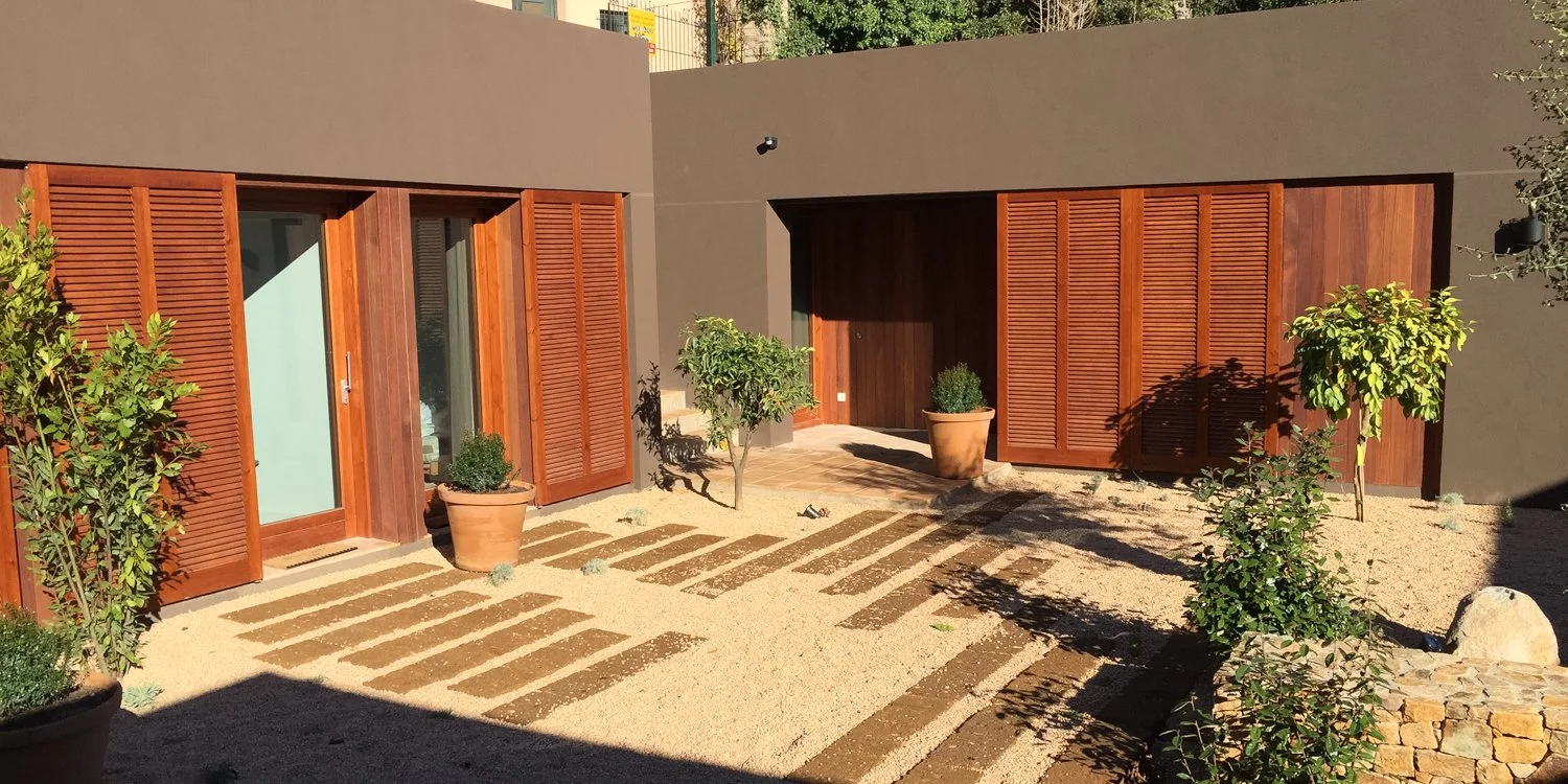 Bungalows.jpg