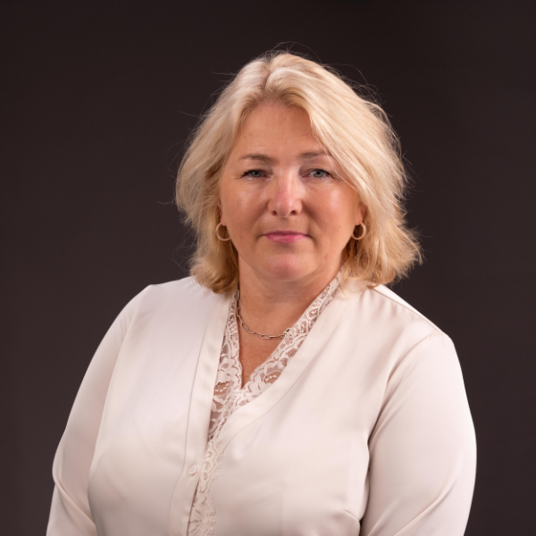 From Horsepower to Human-AI Teams: Polly Shares Her Vision On the Quantum growth podcast