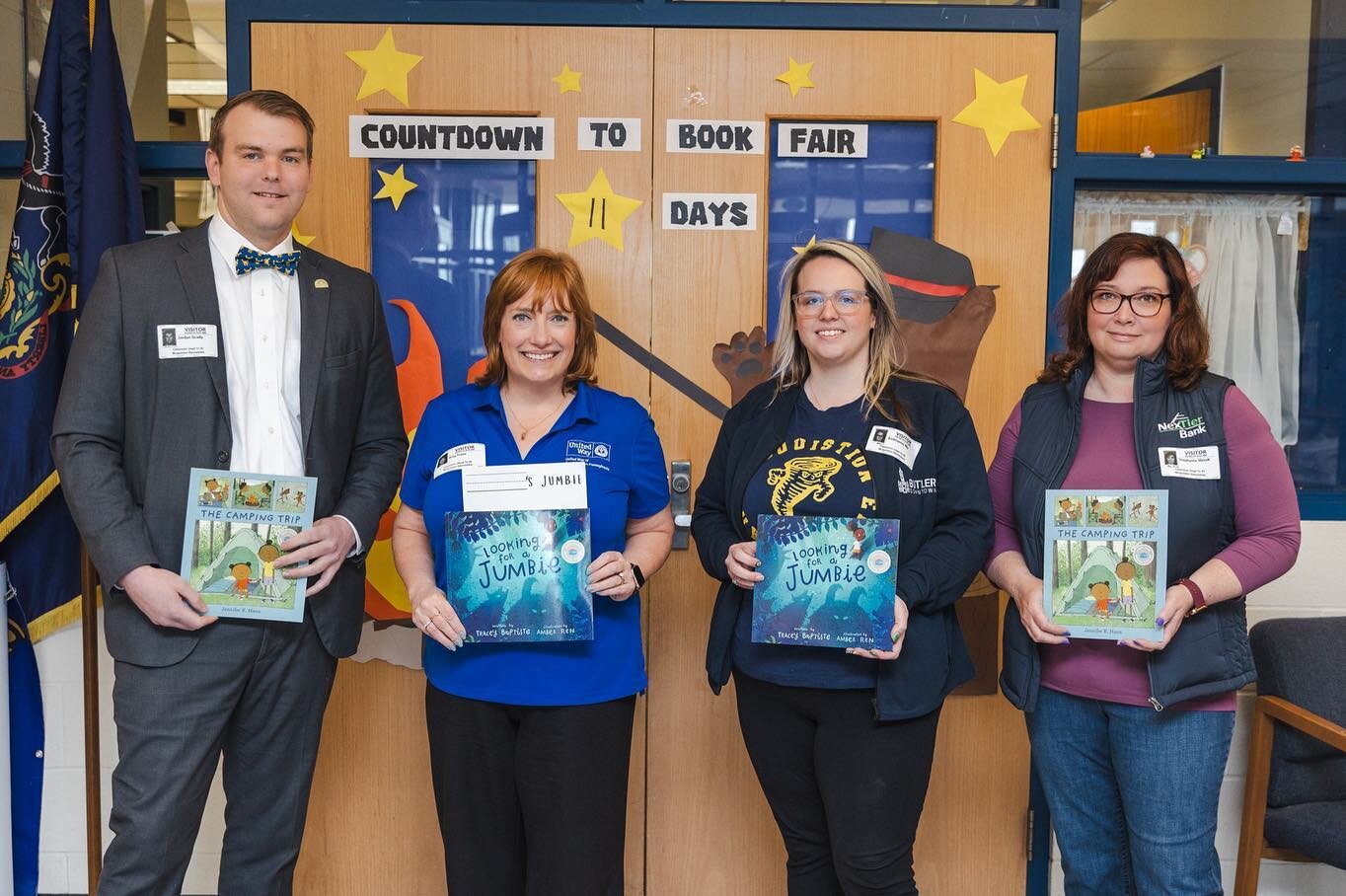 📚 Our president, alongside Mackenzie Hindman (@nextierbank), Audrianna Bly (Springhill Suites by Marriott), Amy Franz (@unitedwayswpa) and Stephanie Slezak (@nextierbank), joined forces at McQuistion &amp; Broad Street Elementary for United Way of S
