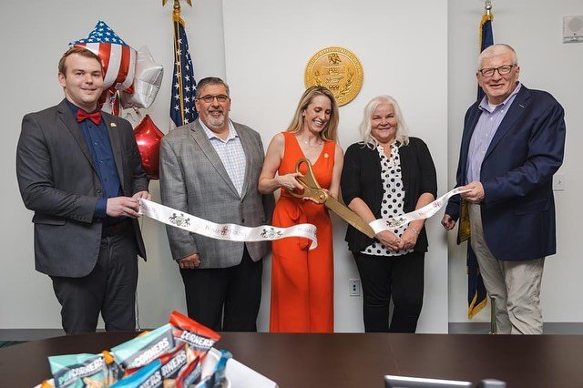 Exciting times ahead! 🎉 Thrilled to be part of the grand opening of PA State Rep. Stephenie Scialabba&rsquo;s new office at the @cranberrytwp, Municipal Center! 🏛️ From constituents to officials and family members, it was a fantastic turnout. 🤝 Th