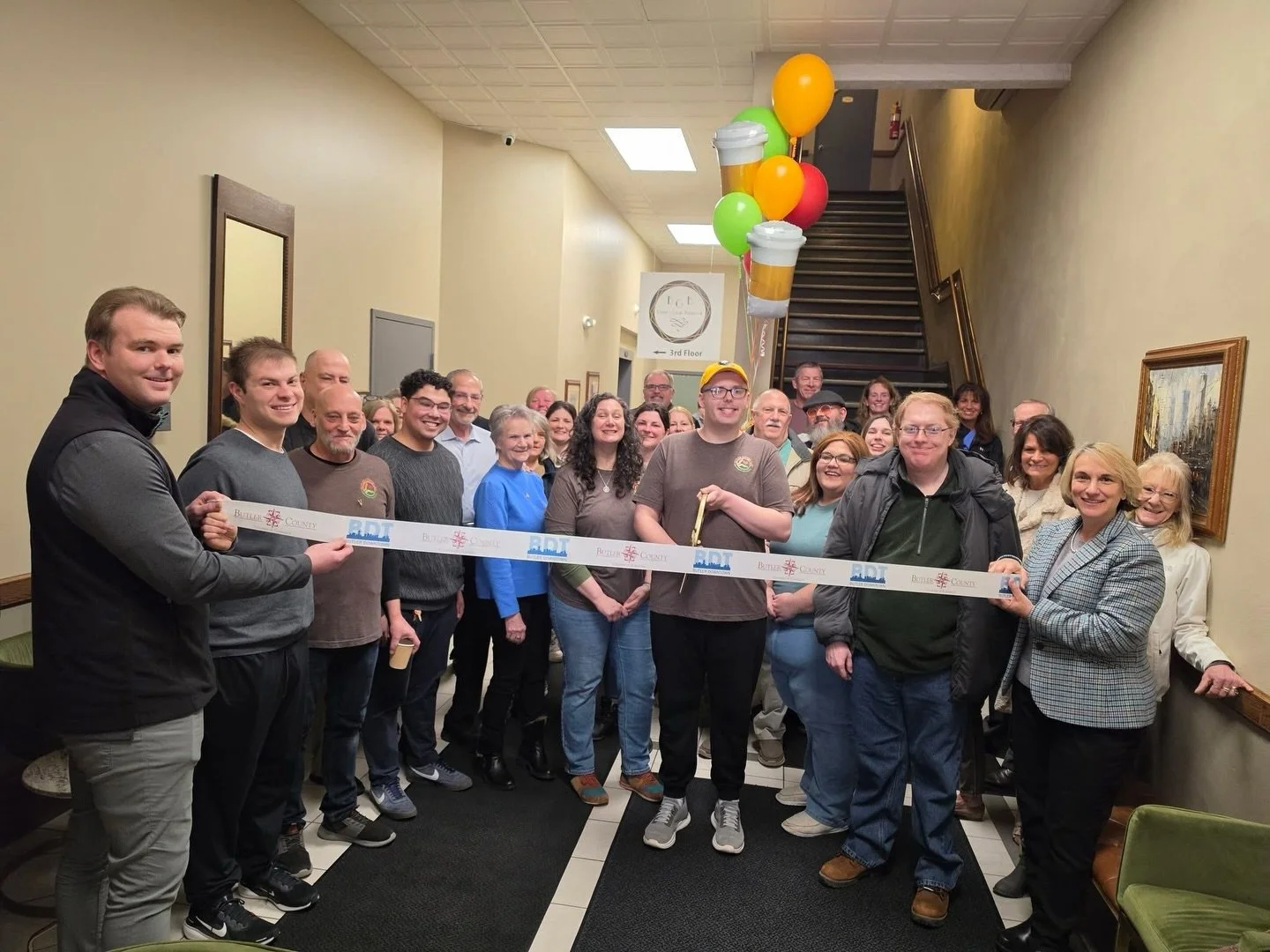 ✂️☕ A great day for growth and progress in Downtown Butler!

The Butler County Chamber of Commerce joined @butlerdowntown to proudly celebrate the ribbon cutting for @butler_coffee_lab new retail location inside the Butler Grand Ballroom Building. Th