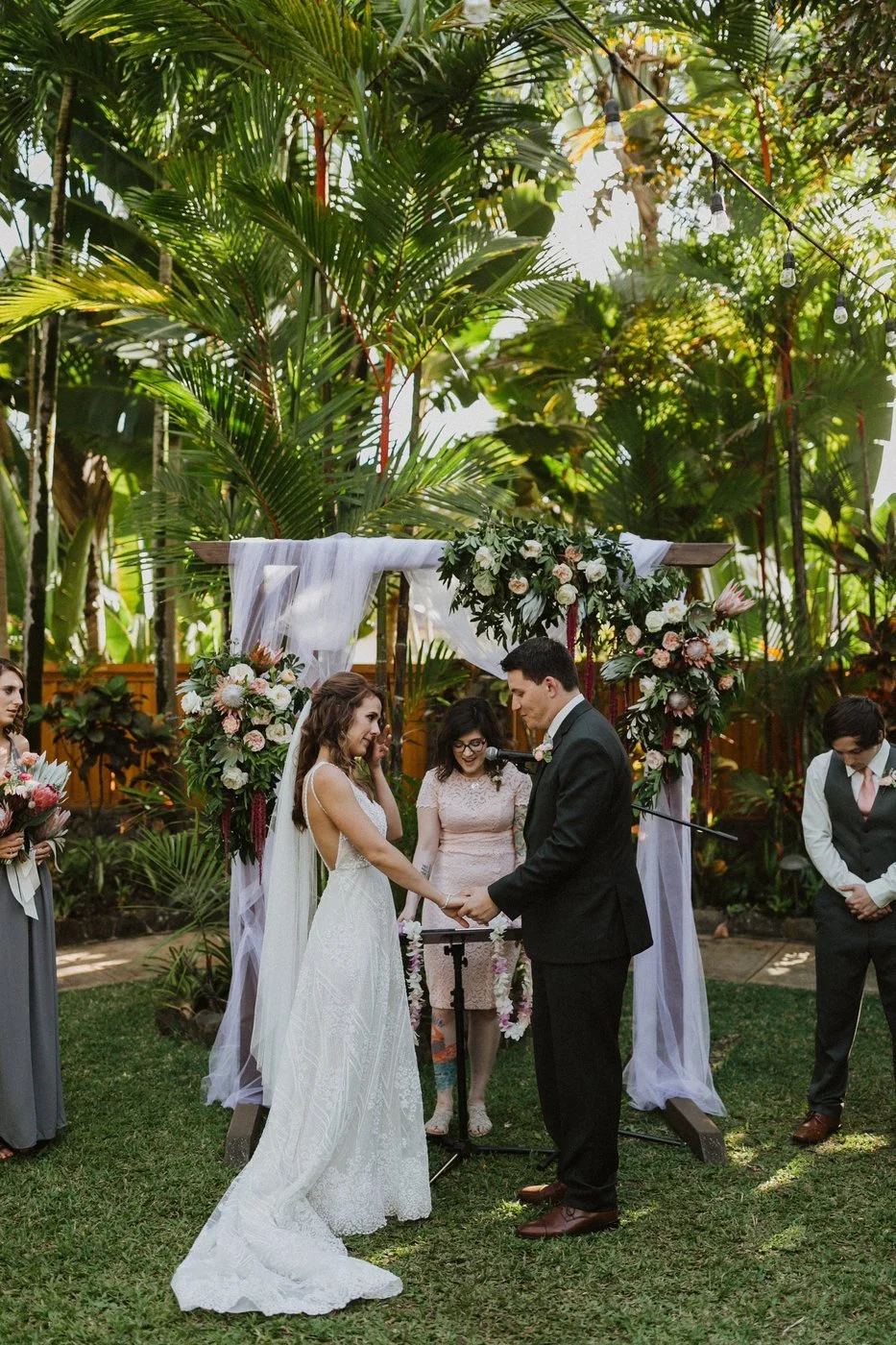 Tropical Lawn Ceremony at Hale Koa