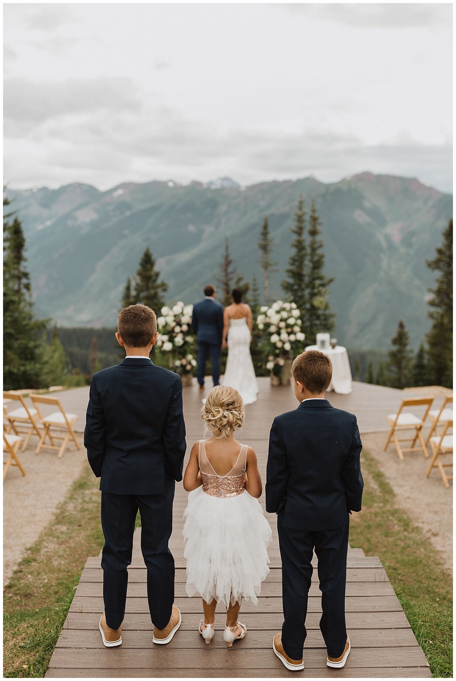 danielle-devin-aspen-colorado-wedding-photographer-the-little-nell_0010.jpg