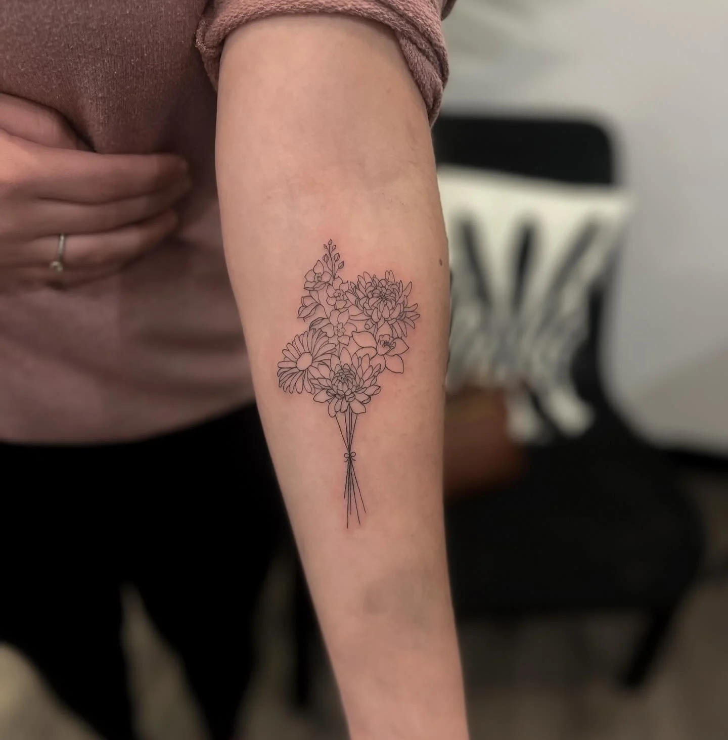 Finally feeling settled back into shop life and I am ✨thriving✨ 

I think I may be the only person in the world excited to work a Saturday. I&rsquo;m also loving all of the ideas your guys are sending me - it&rsquo;s making me so excited for the next